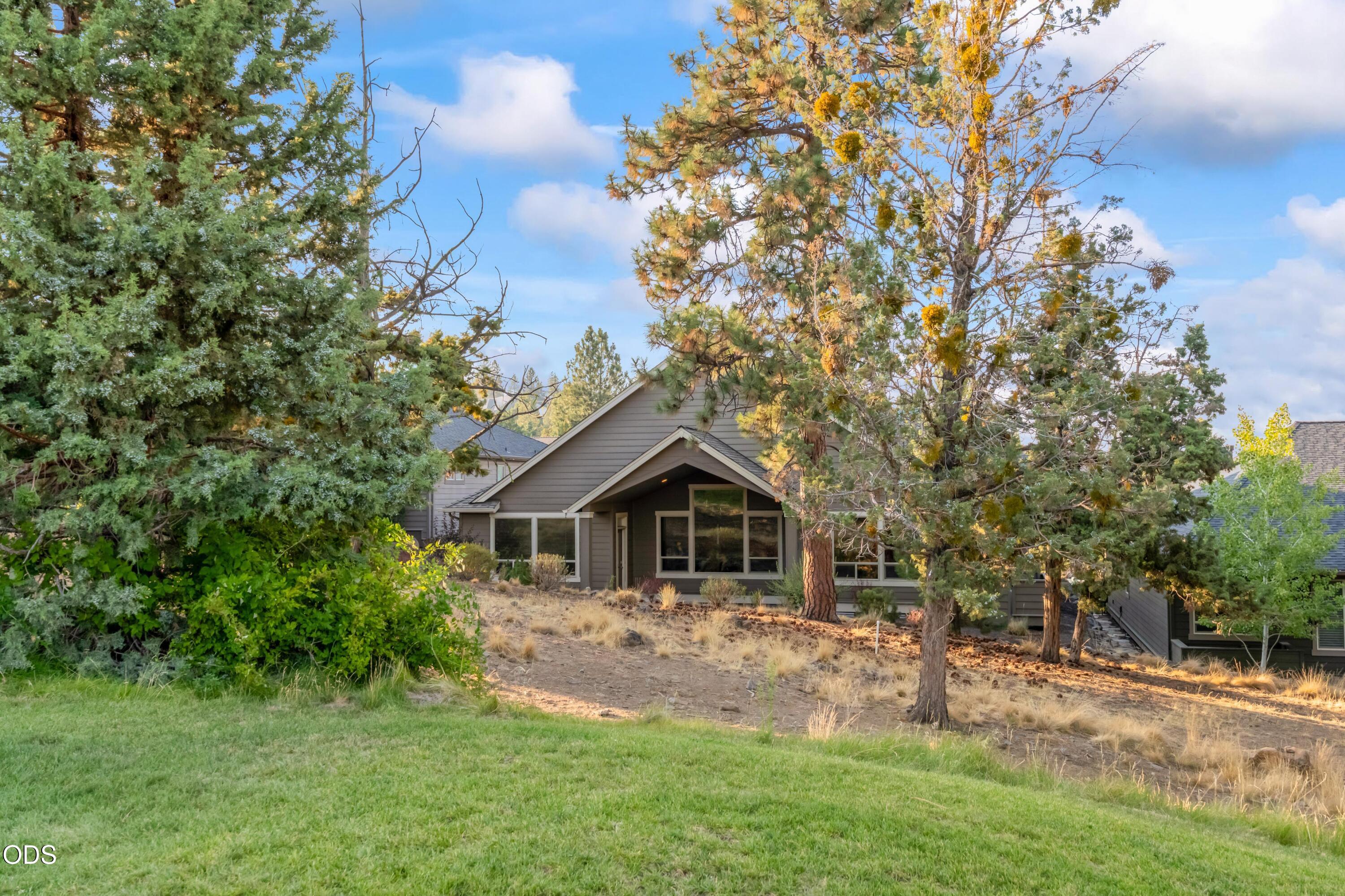 2557 NW Pine Terrace Drive