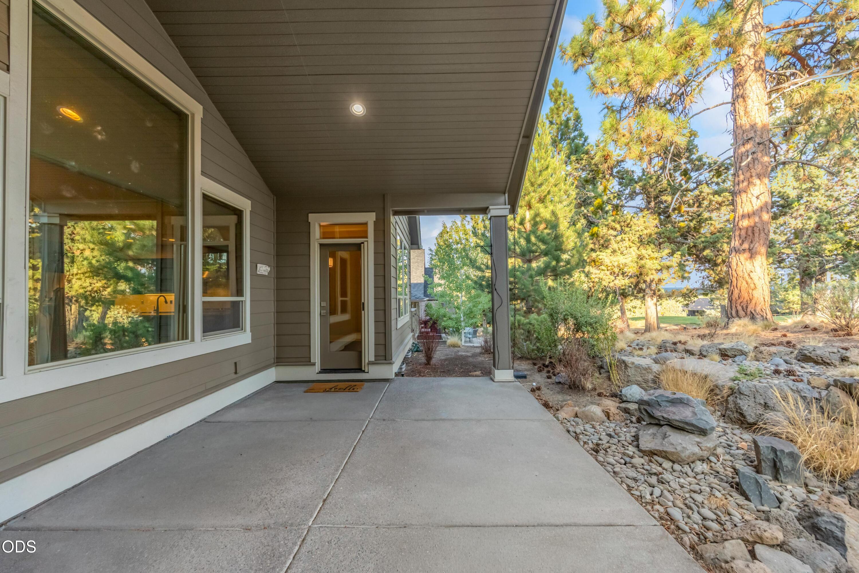 2557 NW Pine Terrace Drive
