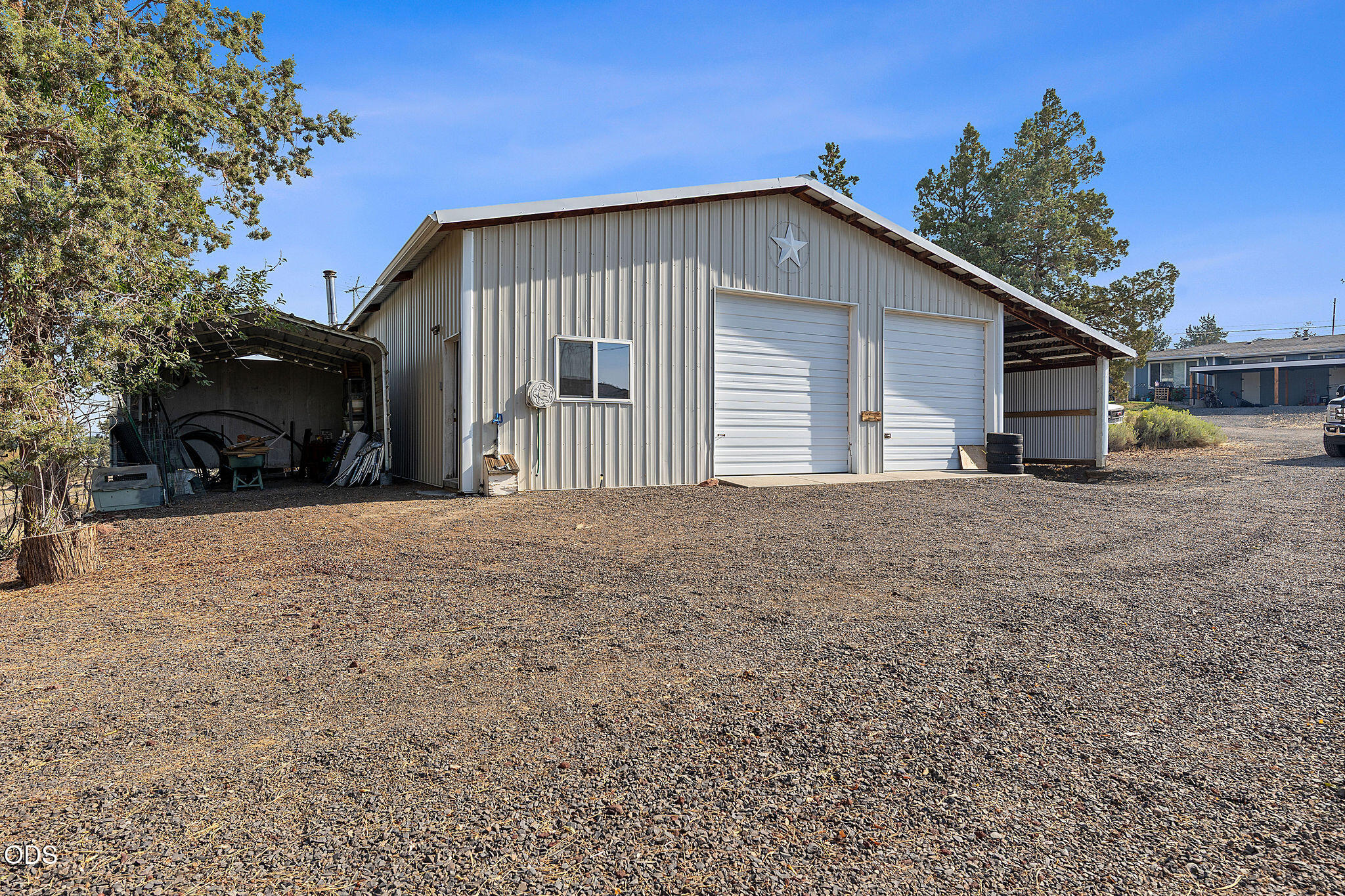 1604 S Adams Drive
