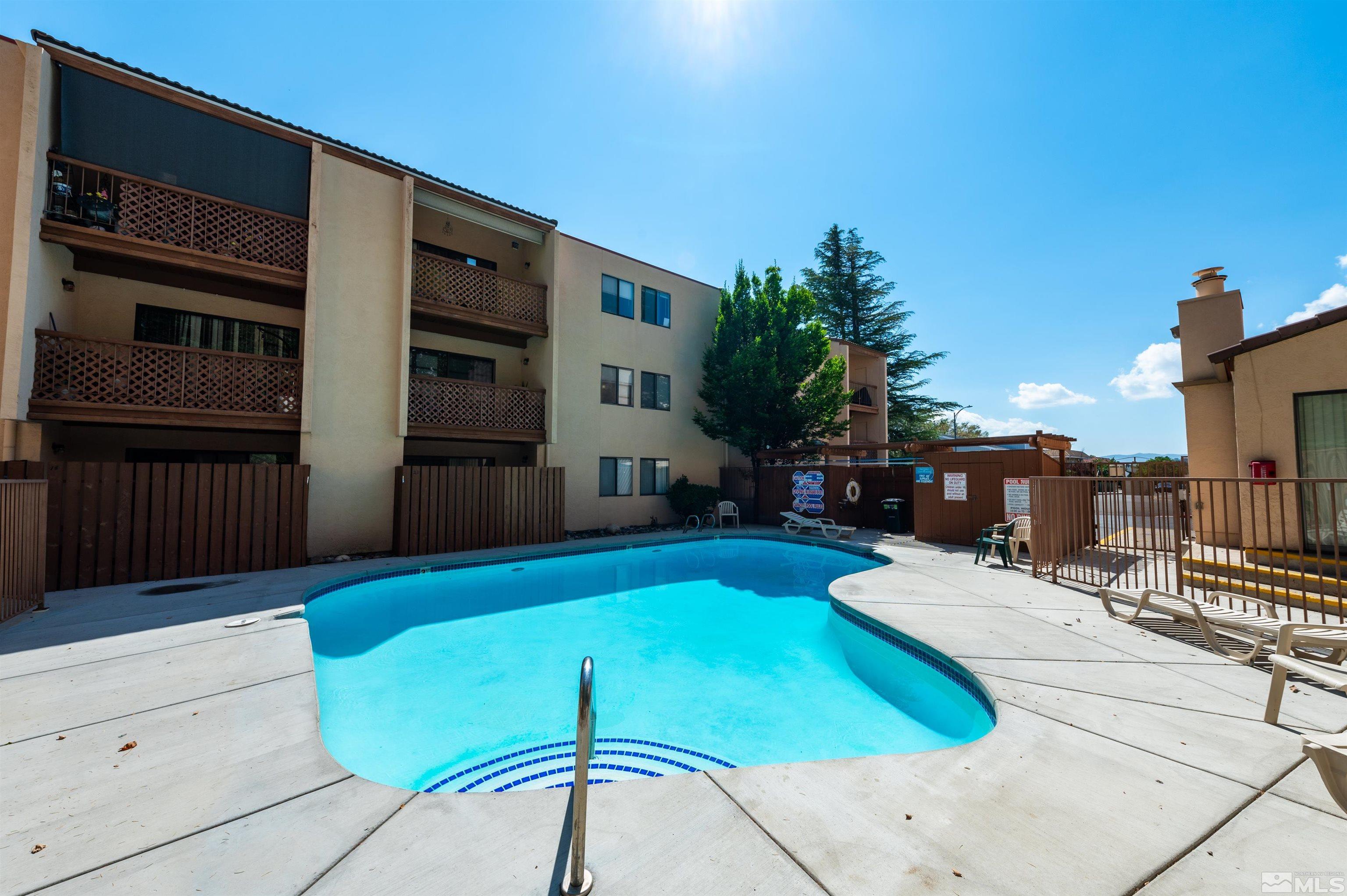 2700 Plumas Street, APT 212
