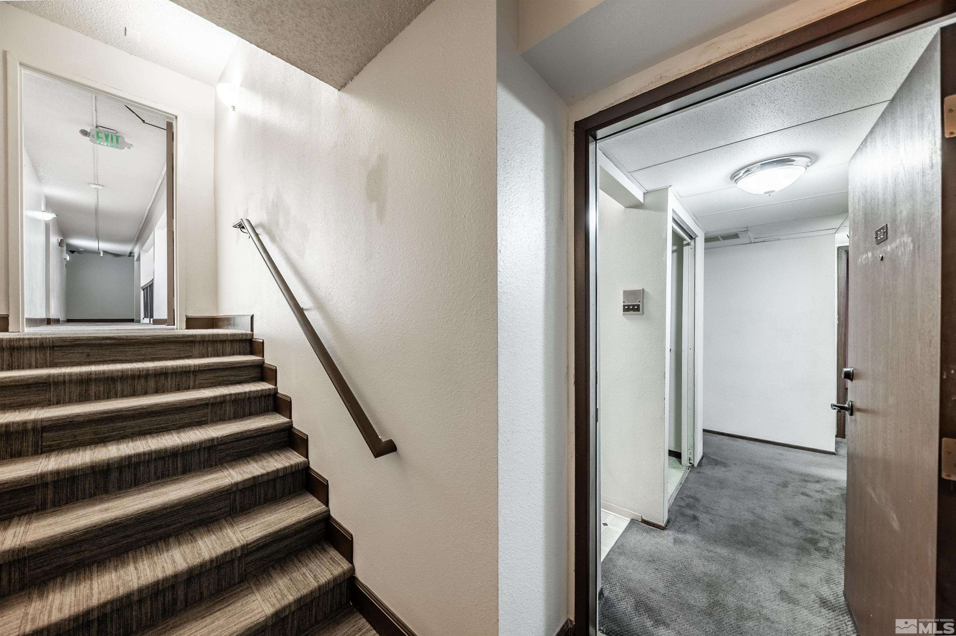 2700 Plumas Street, APT 212