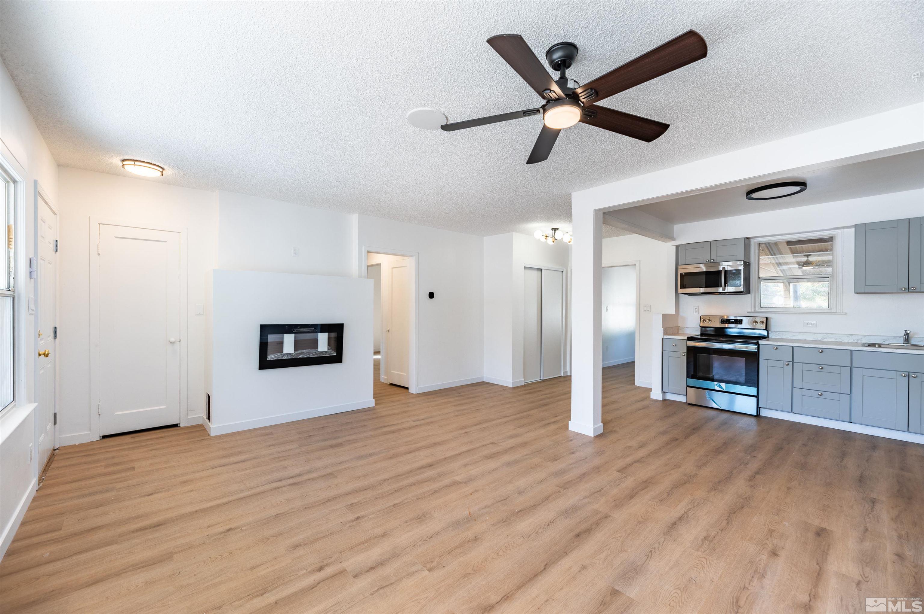 532 Prater Way