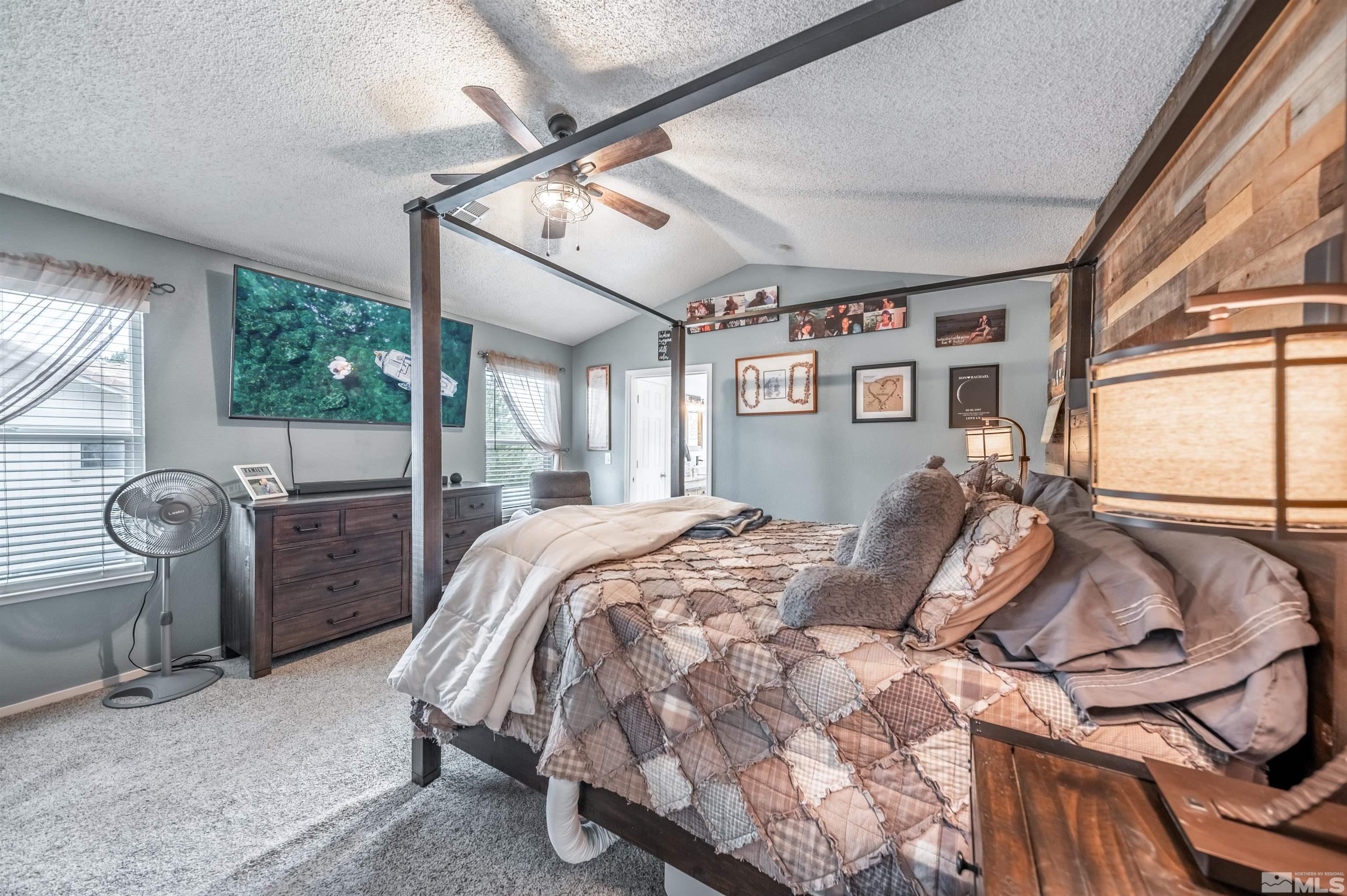 5591 E Rainbow Ridge Court