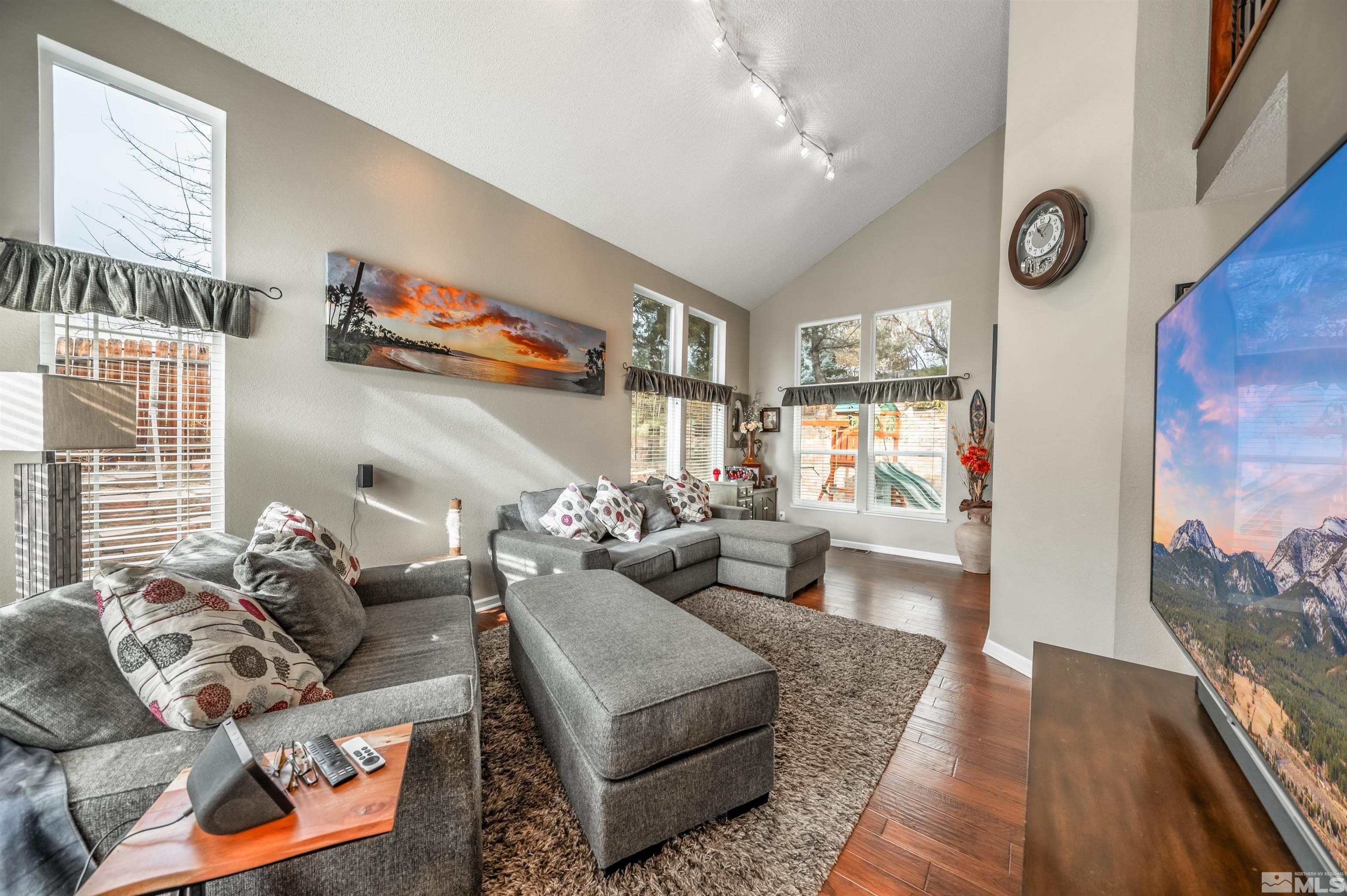 5591 E Rainbow Ridge Court