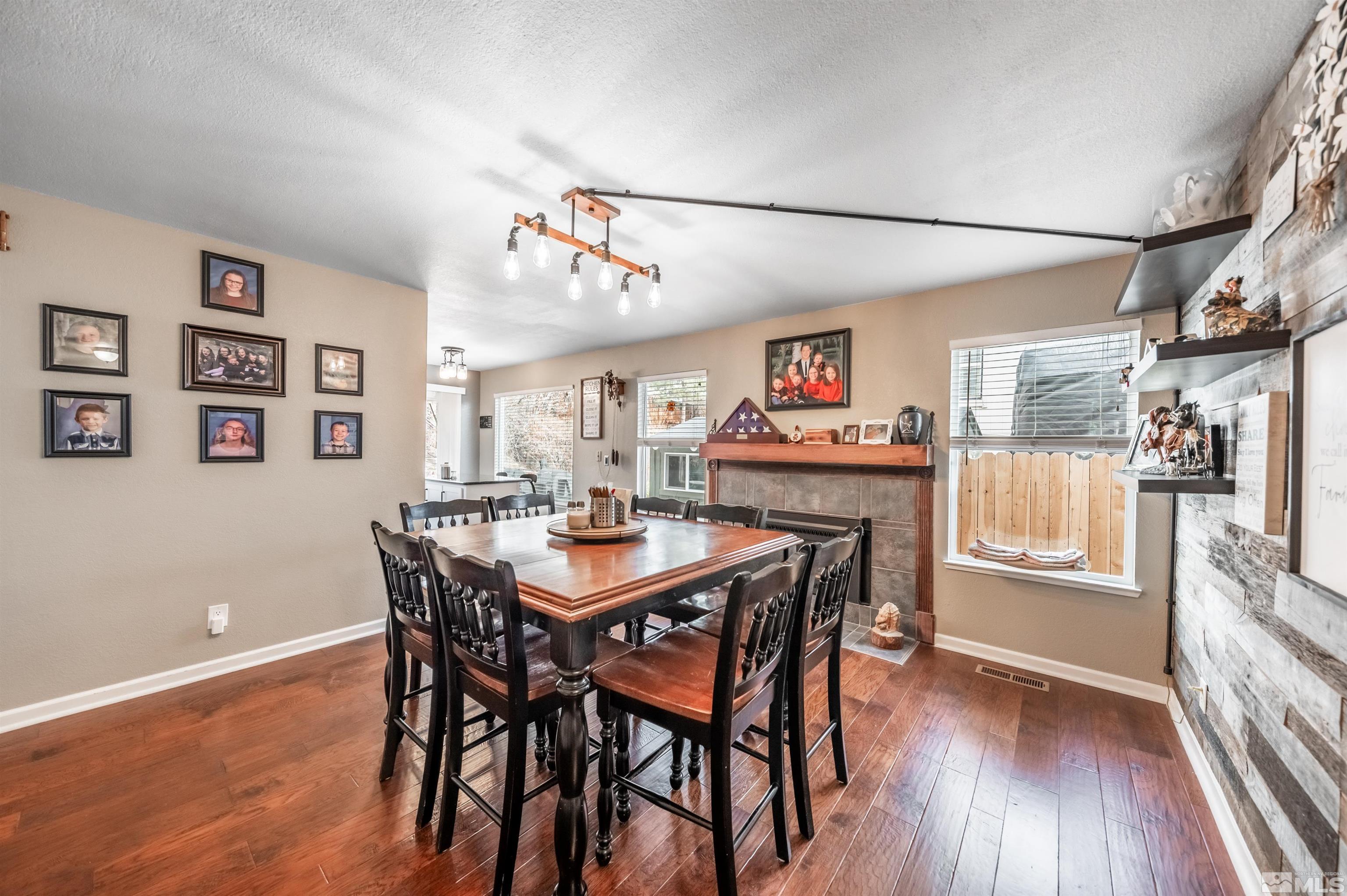5591 E Rainbow Ridge Court