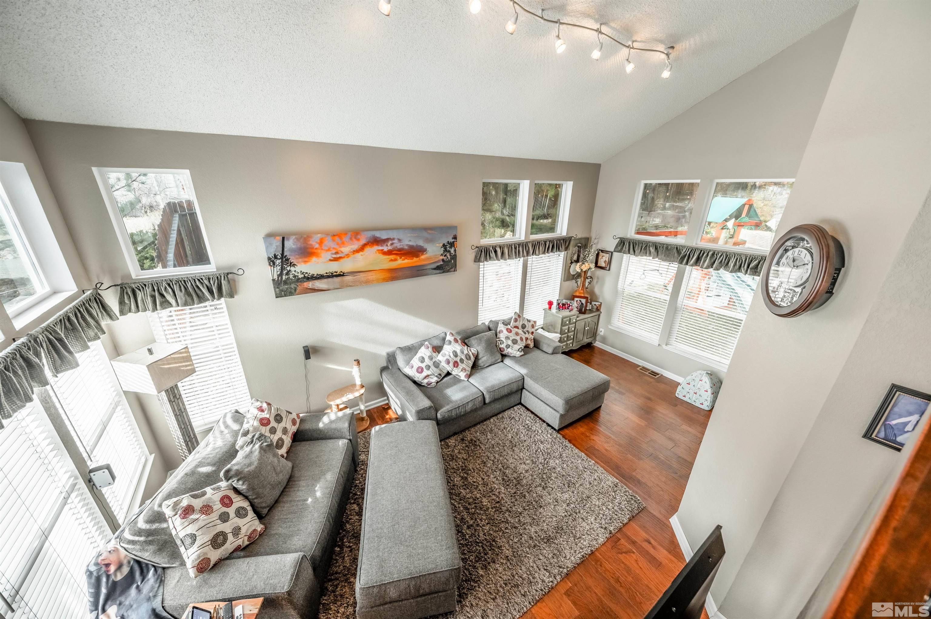5591 E Rainbow Ridge Court