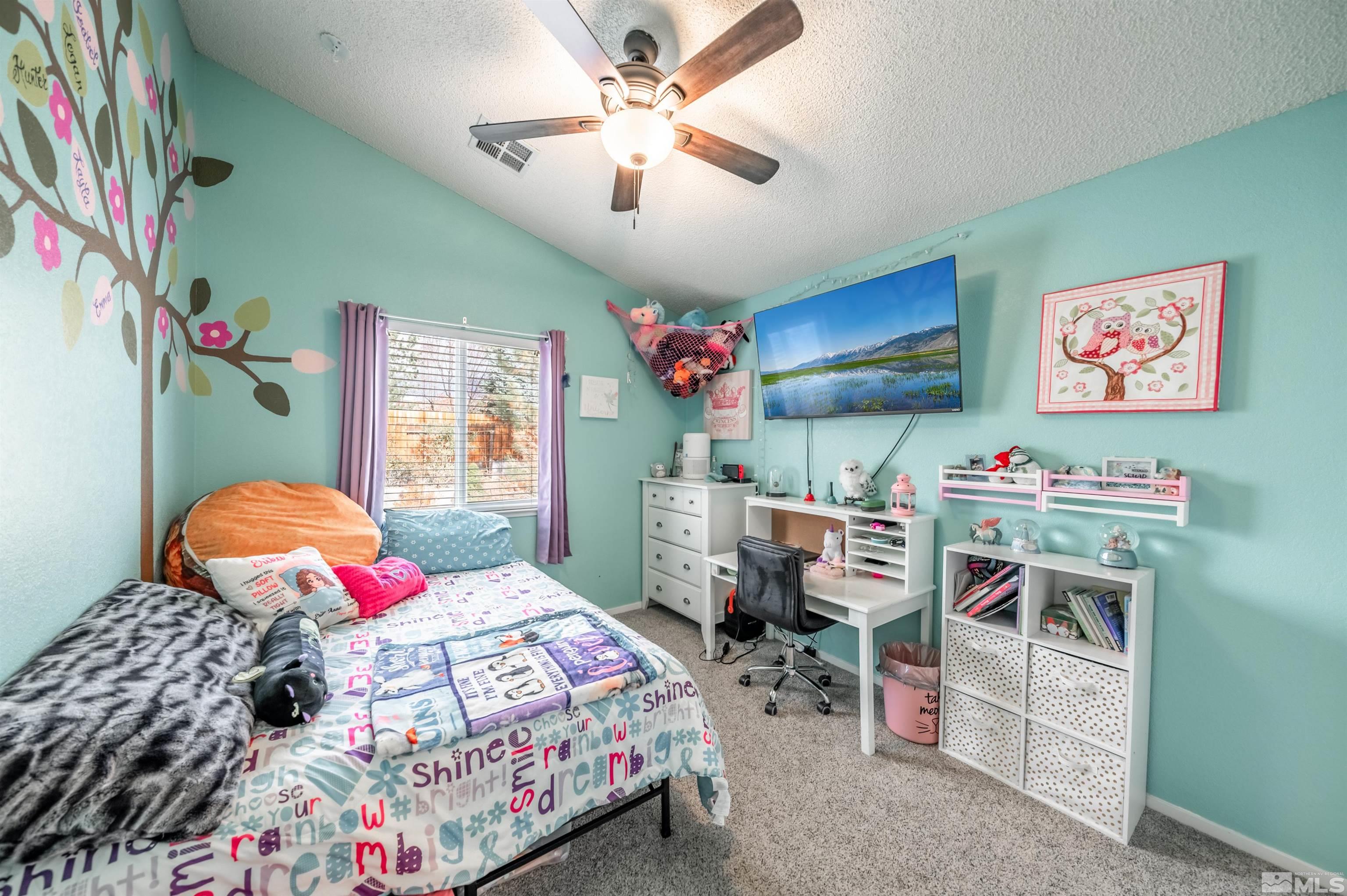 5591 E Rainbow Ridge Court