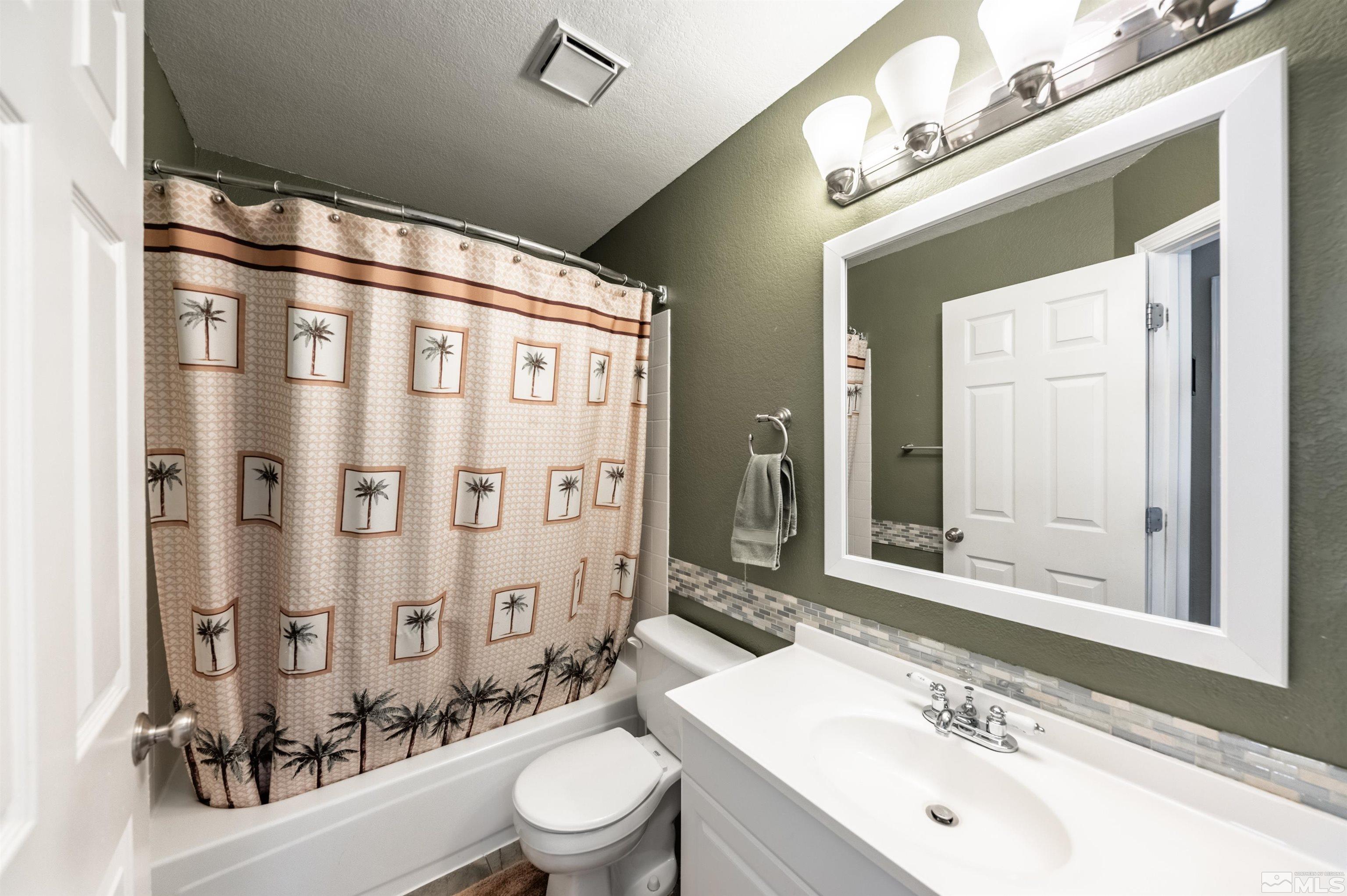 5591 E Rainbow Ridge Court