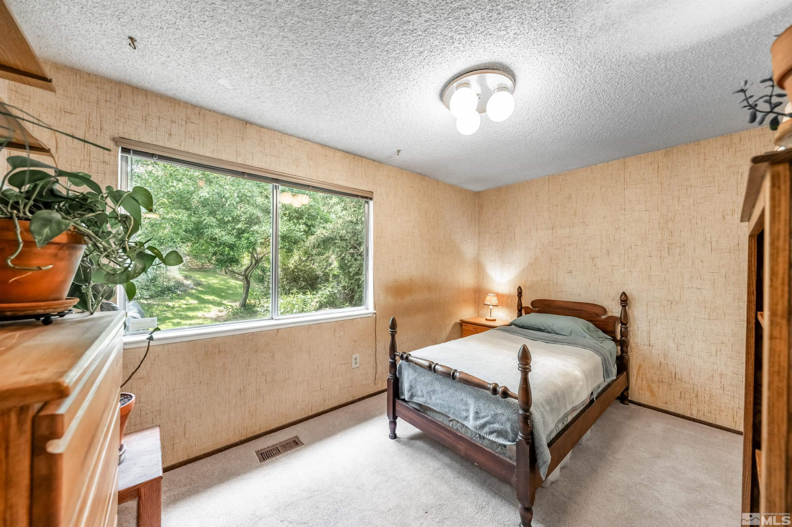 12565 Creek Crest Drive