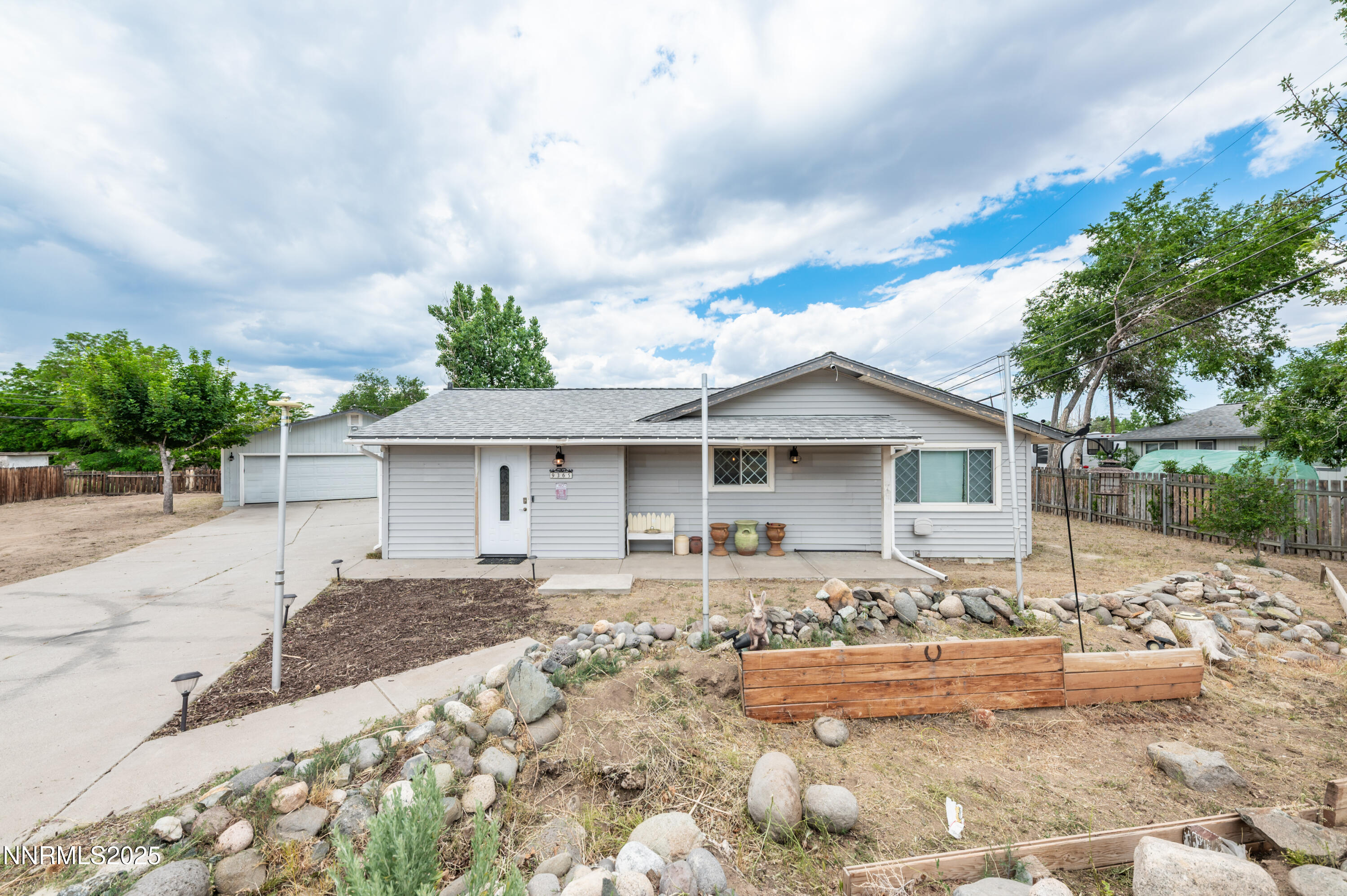 9365 Gremlin Way
