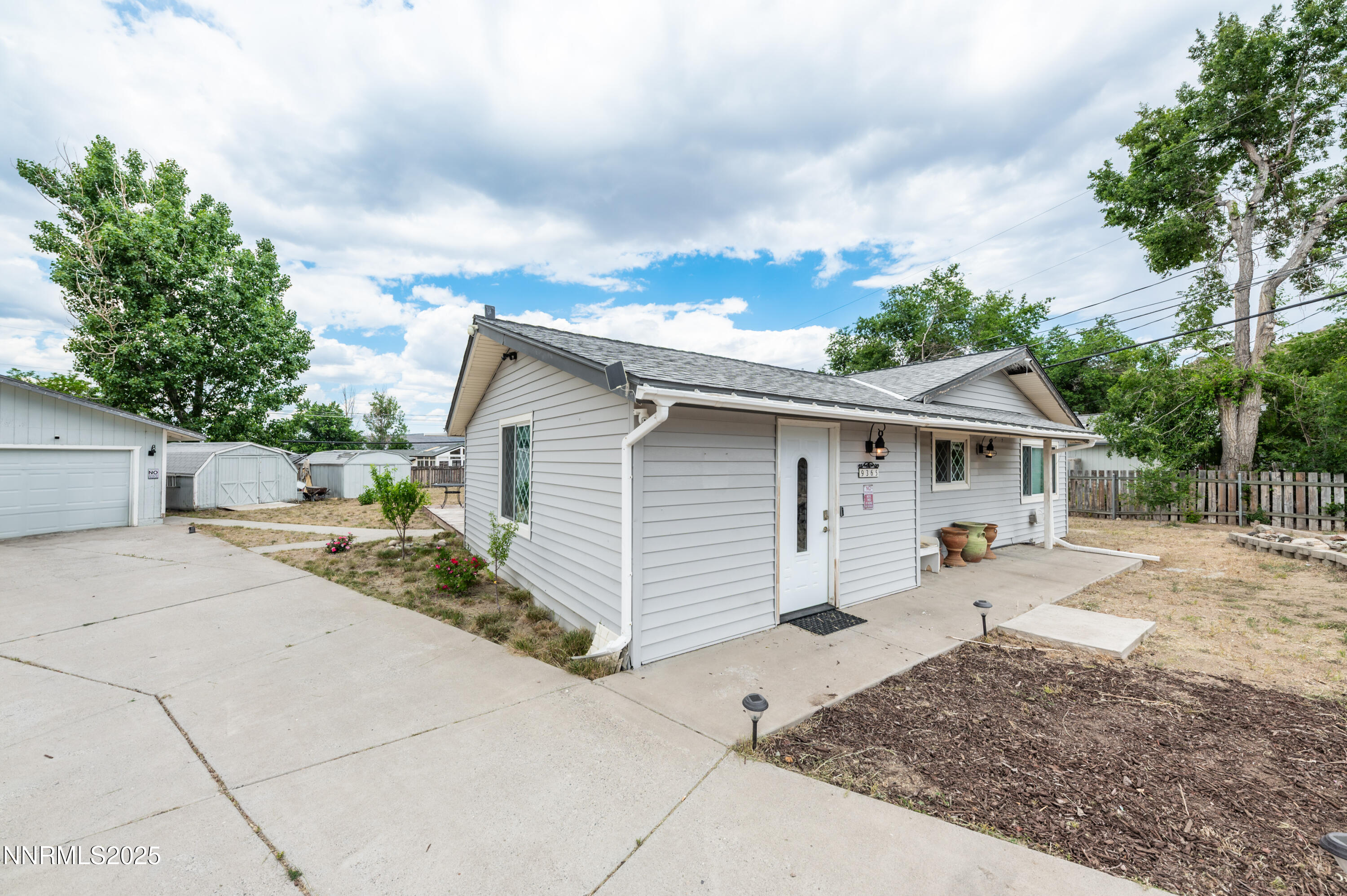 9365 Gremlin Way