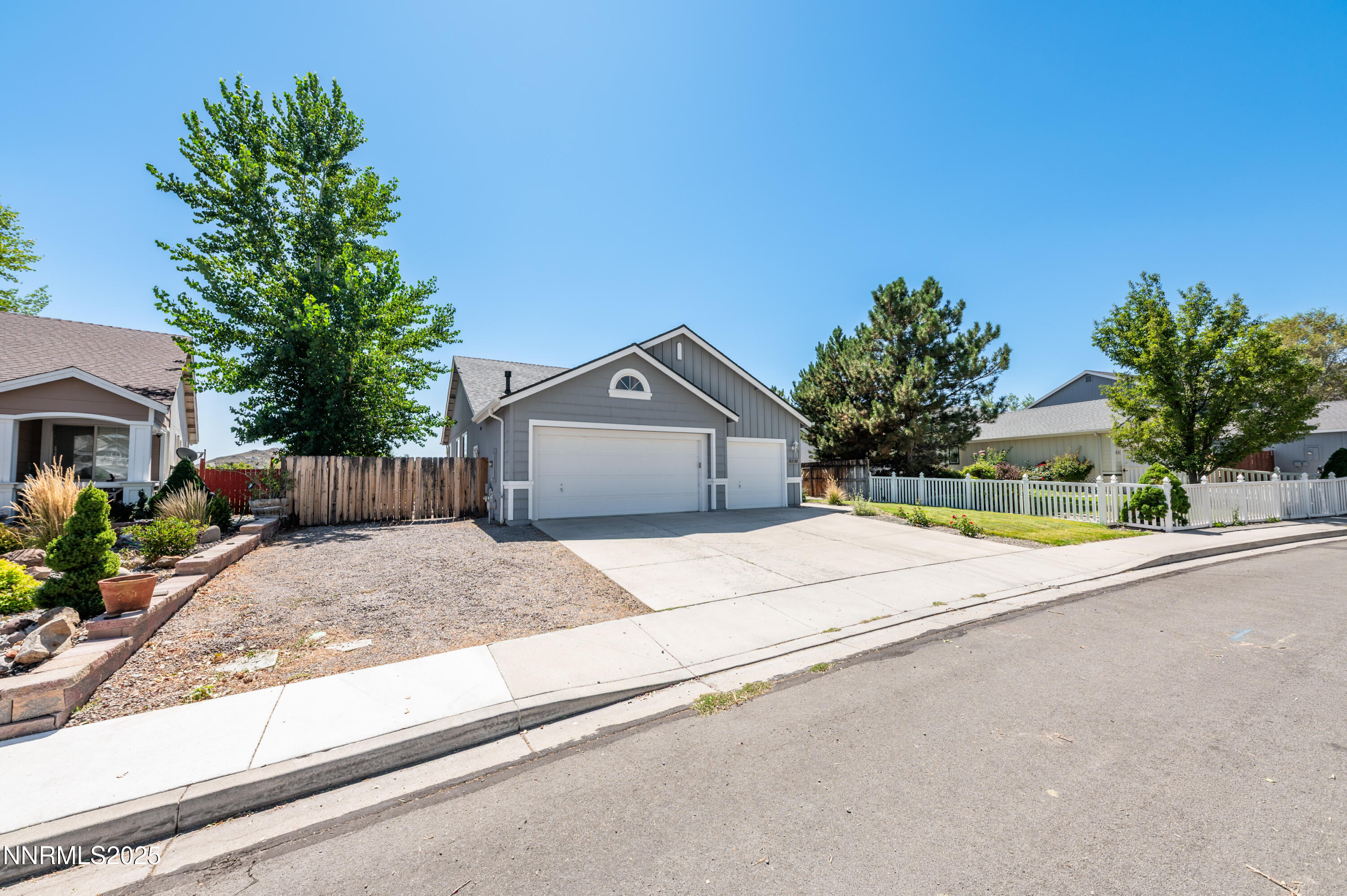 9561 Crystalline Drive