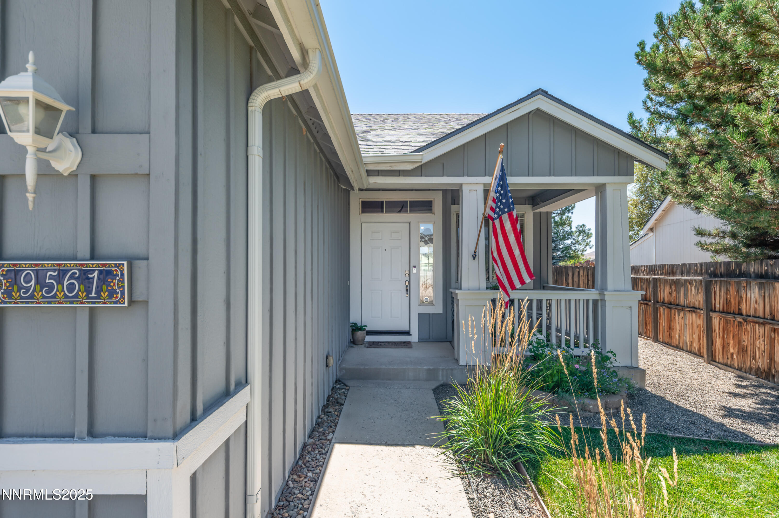 9561 Crystalline Drive