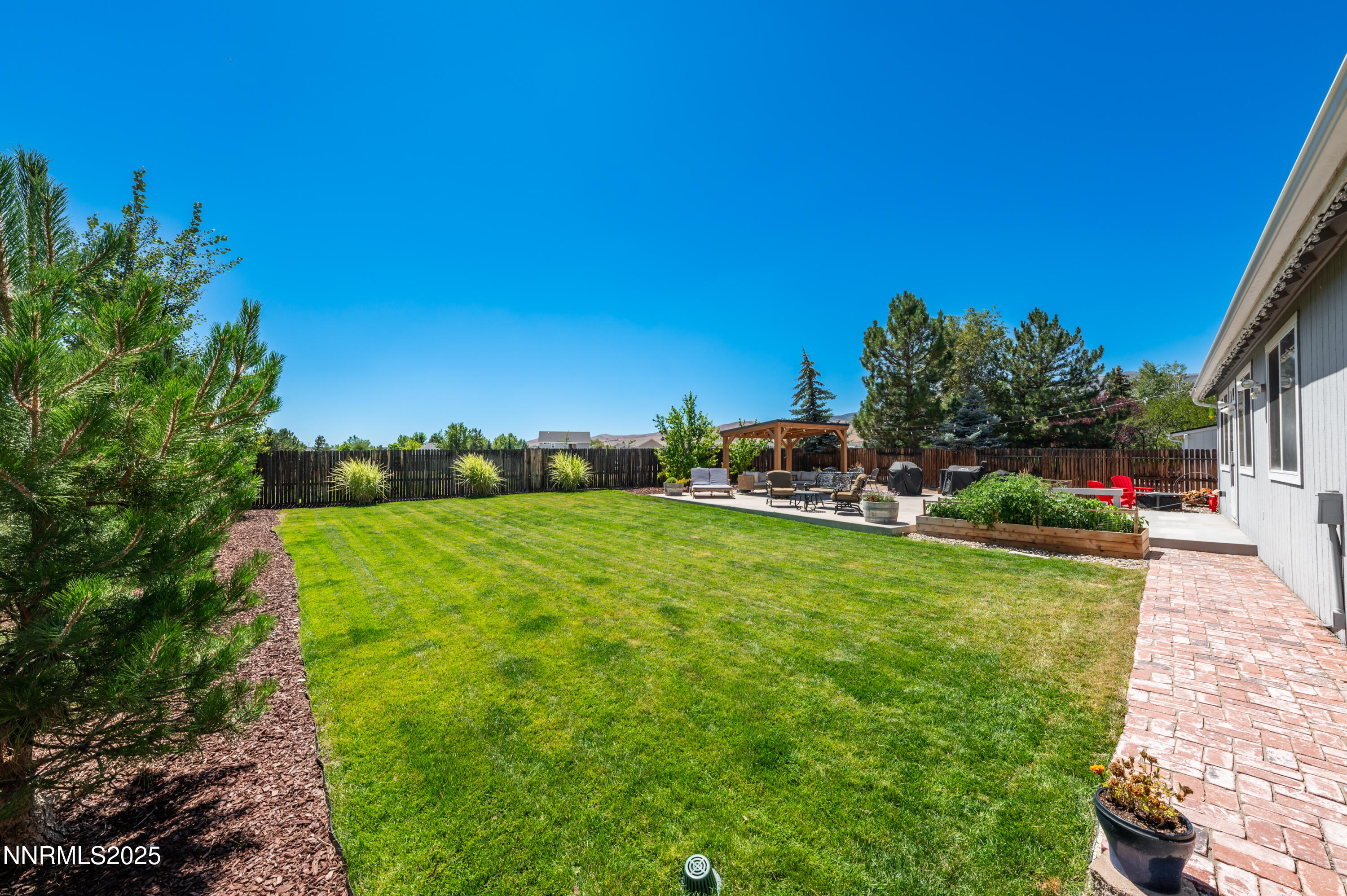 9561 Crystalline Drive