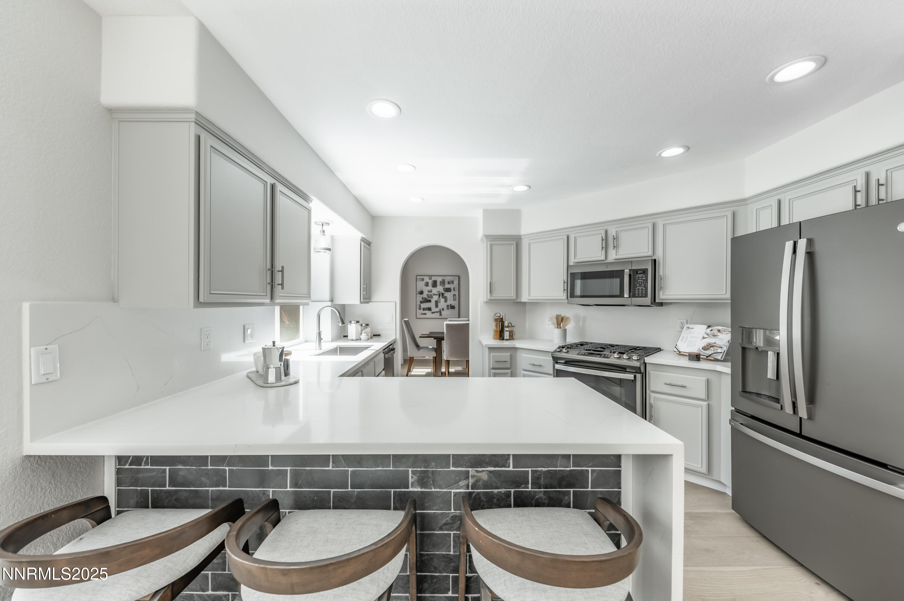 3332 Deer Ridge Court