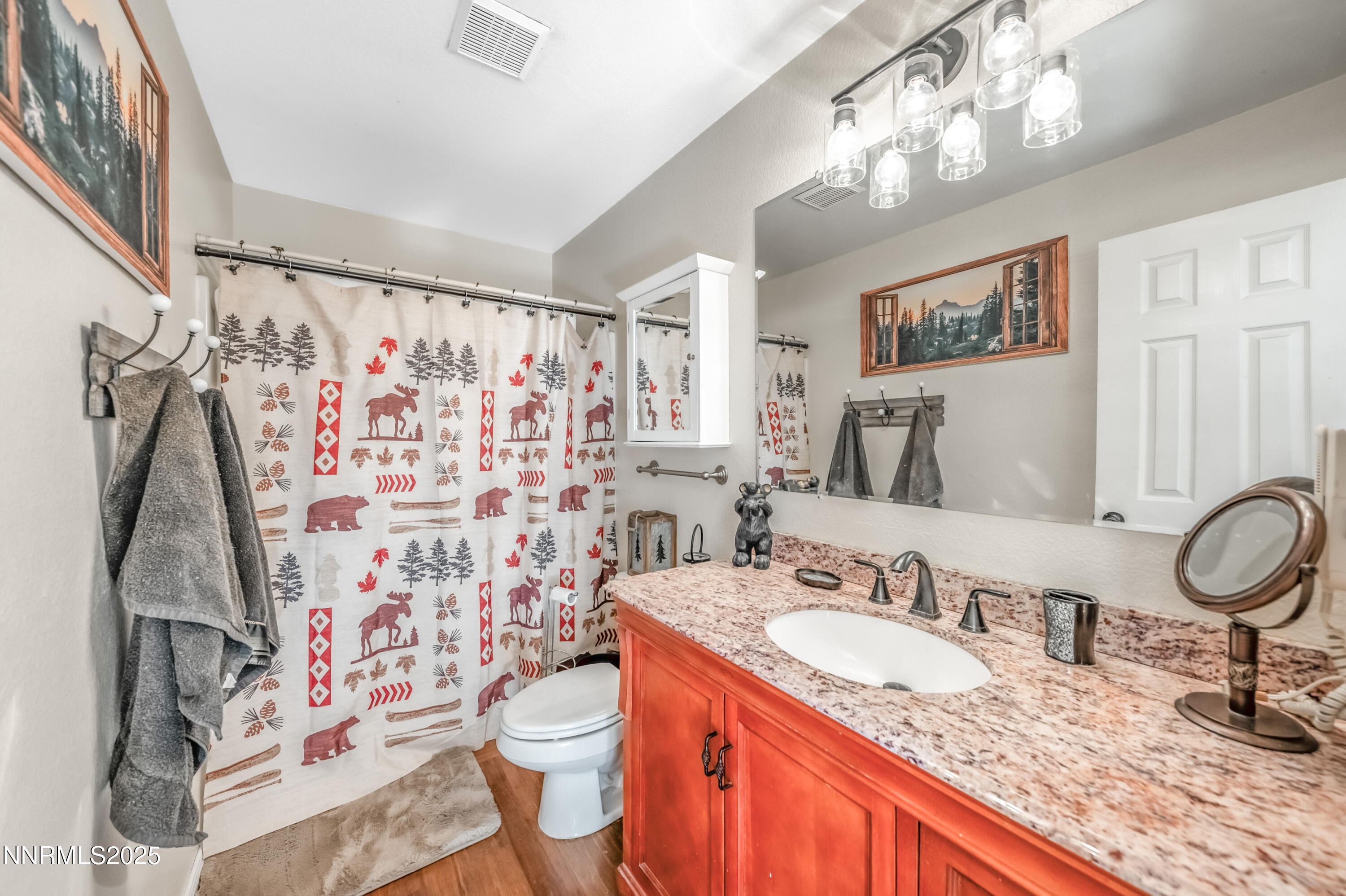 5025 Jackrabbit Road