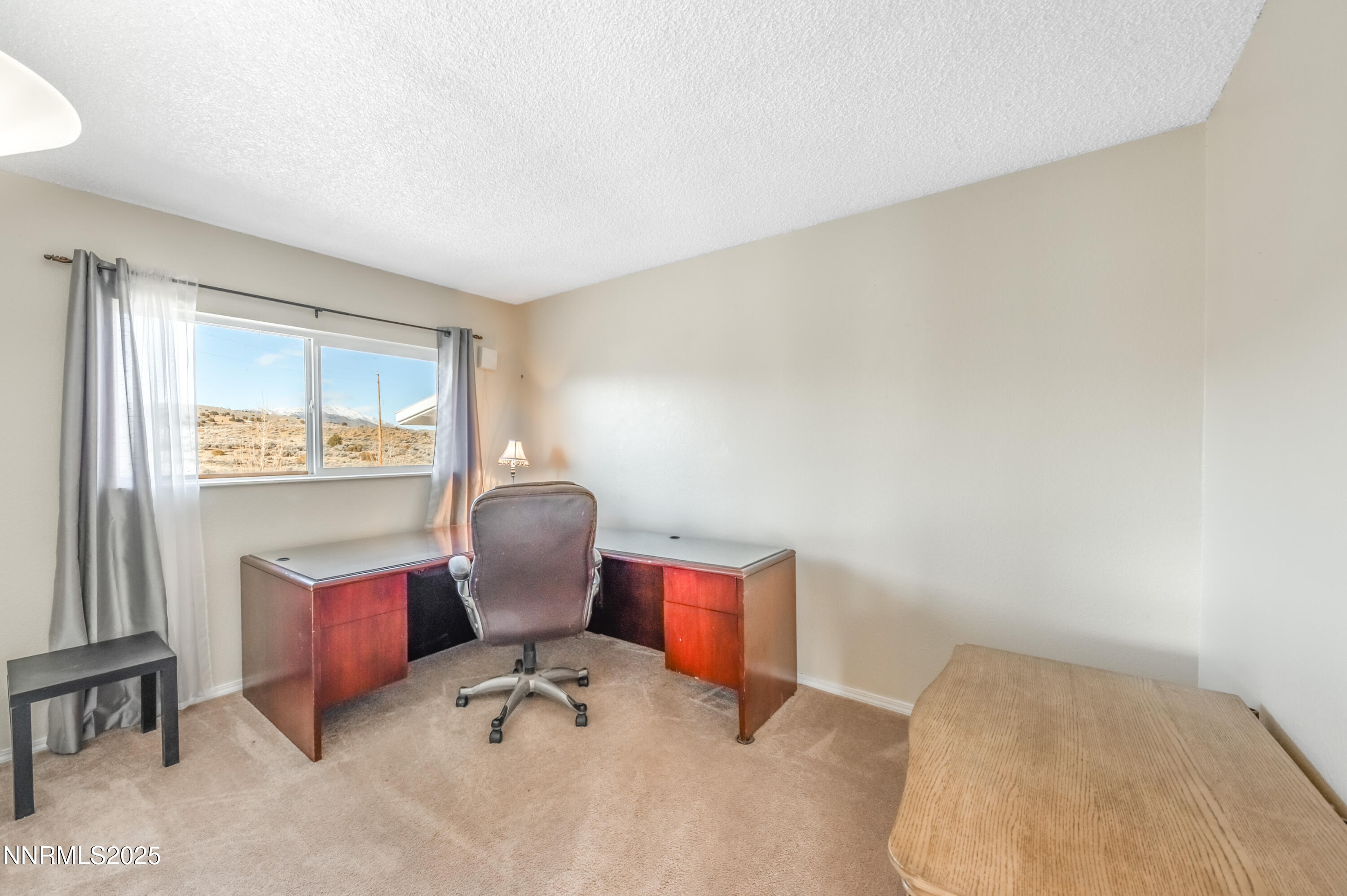 5025 Jackrabbit Road