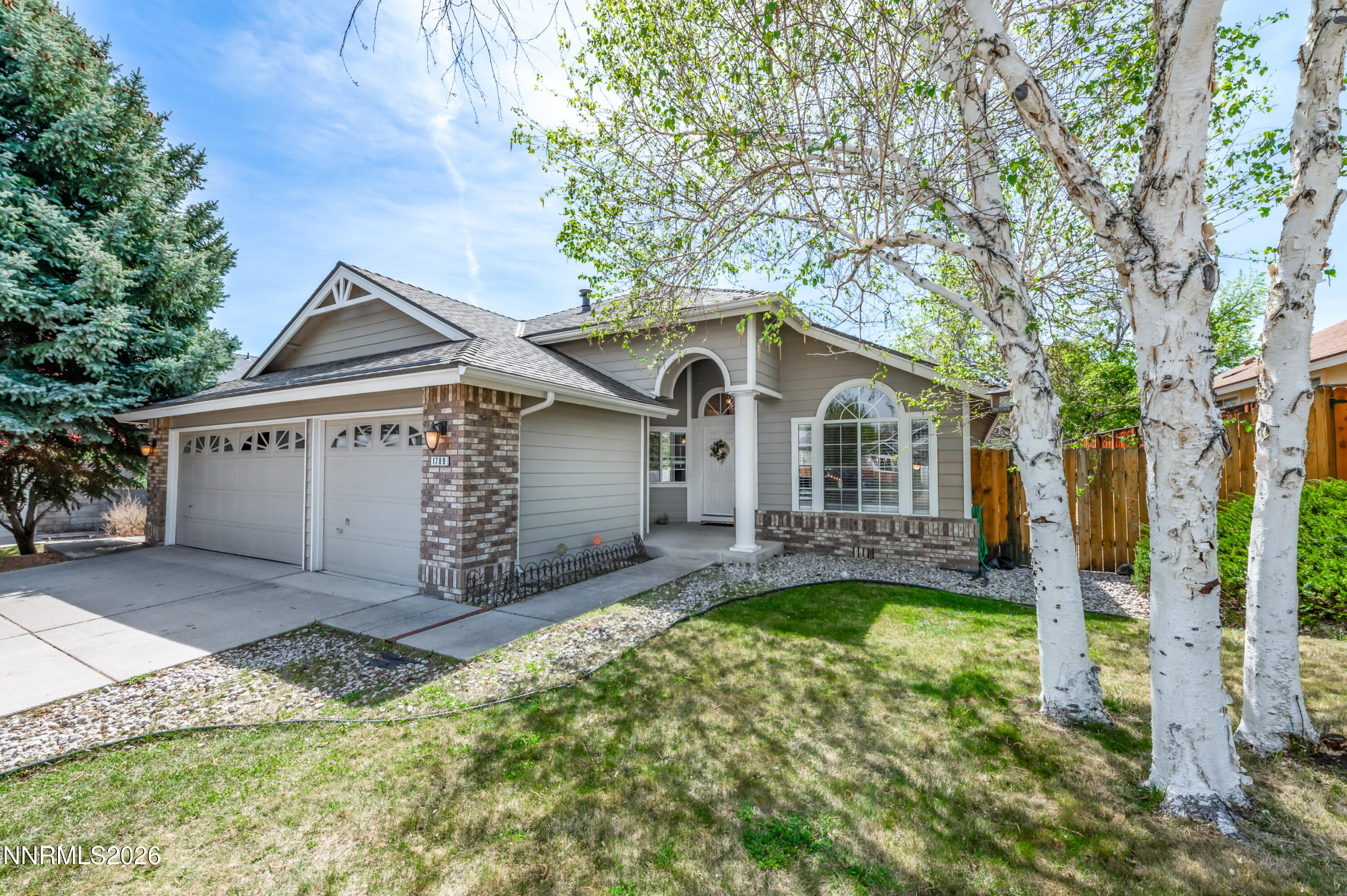 1789 Lakeland Hills Drive