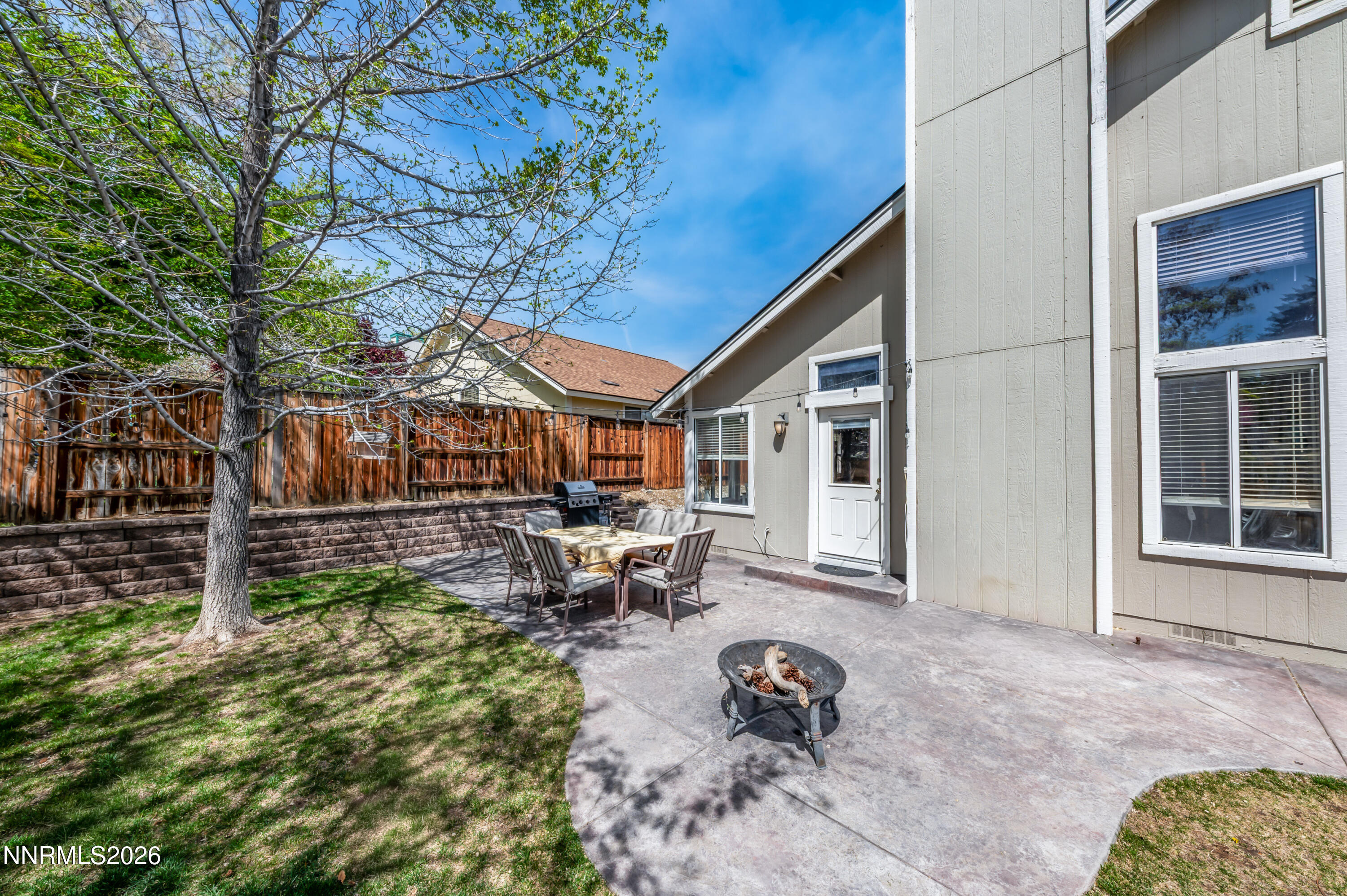 1789 Lakeland Hills Drive