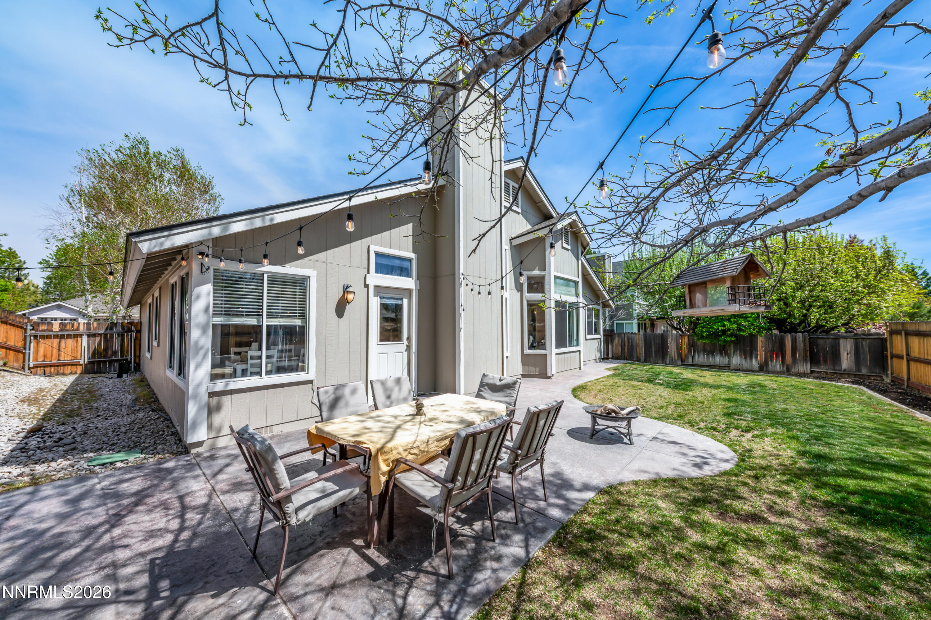 1789 Lakeland Hills Drive