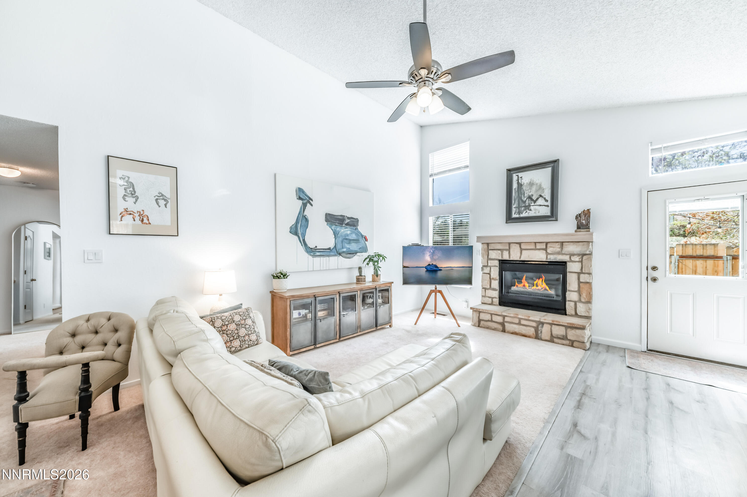 1789 Lakeland Hills Drive