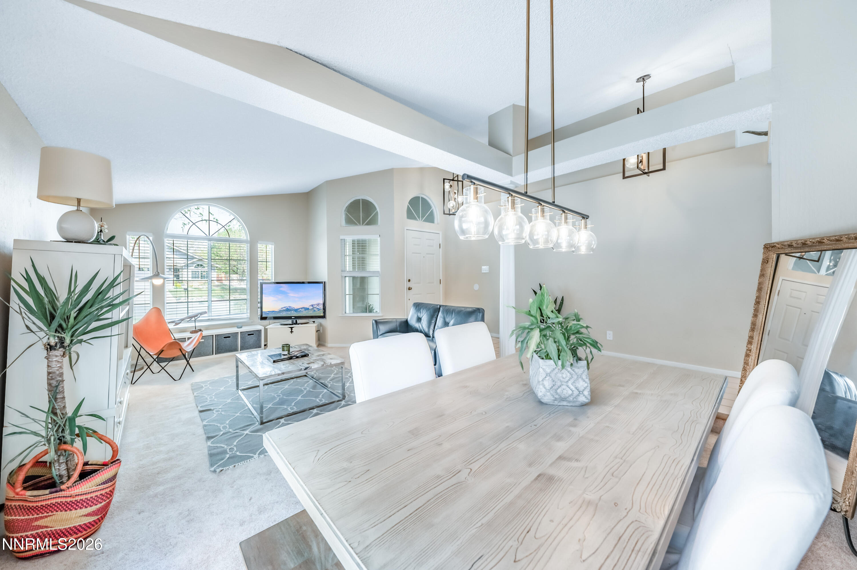 1789 Lakeland Hills Drive