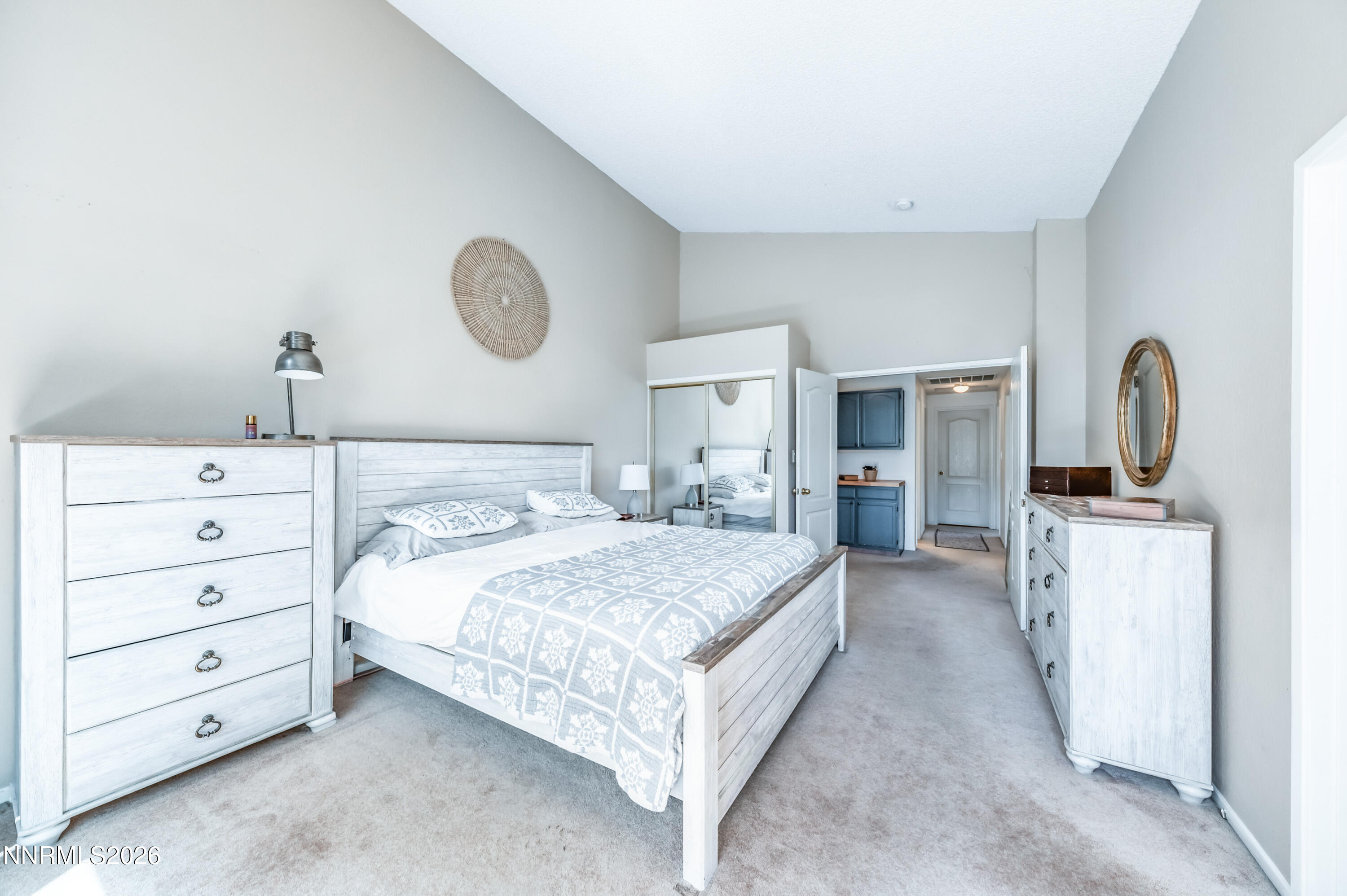 1789 Lakeland Hills Drive