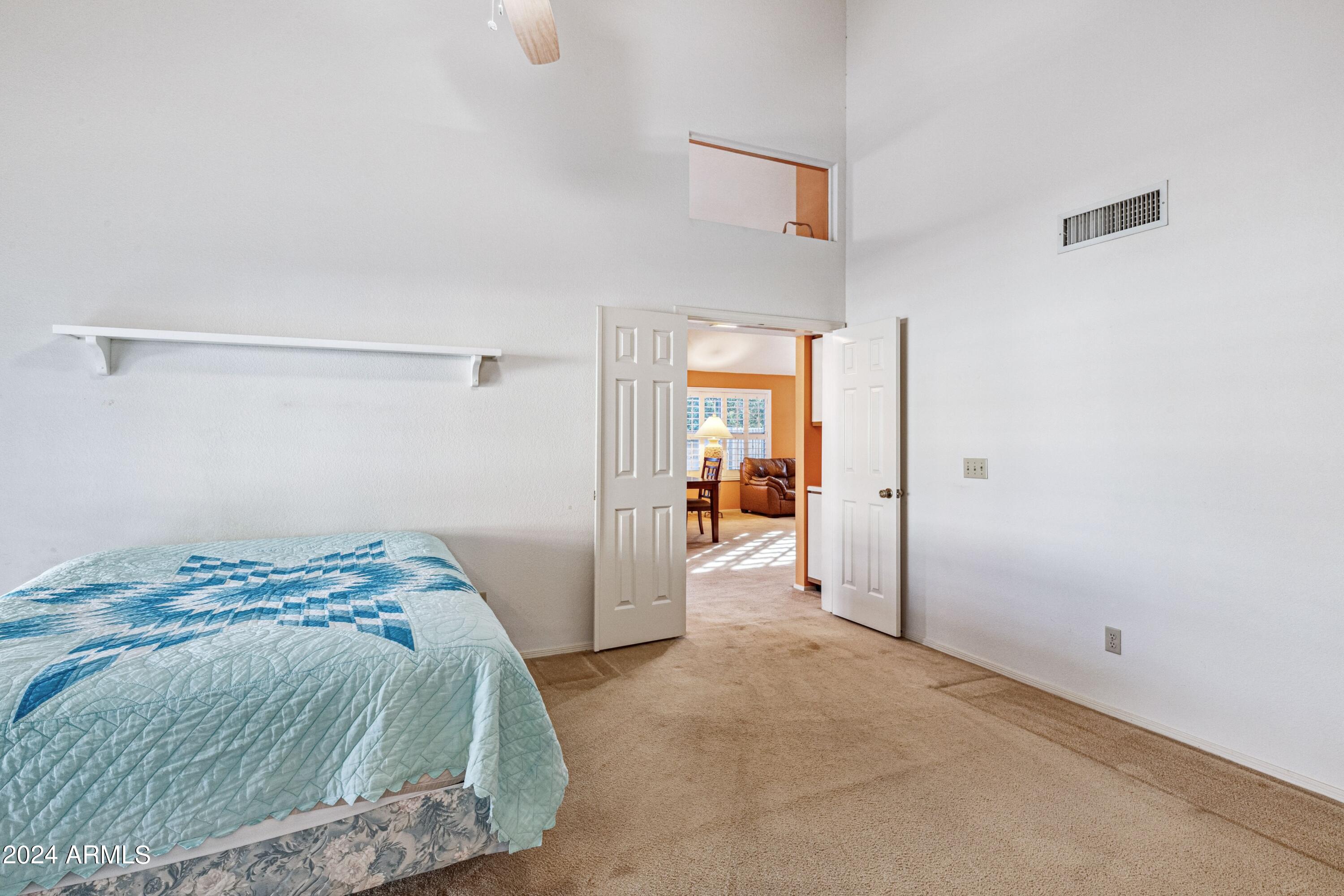 4013 N RANIER