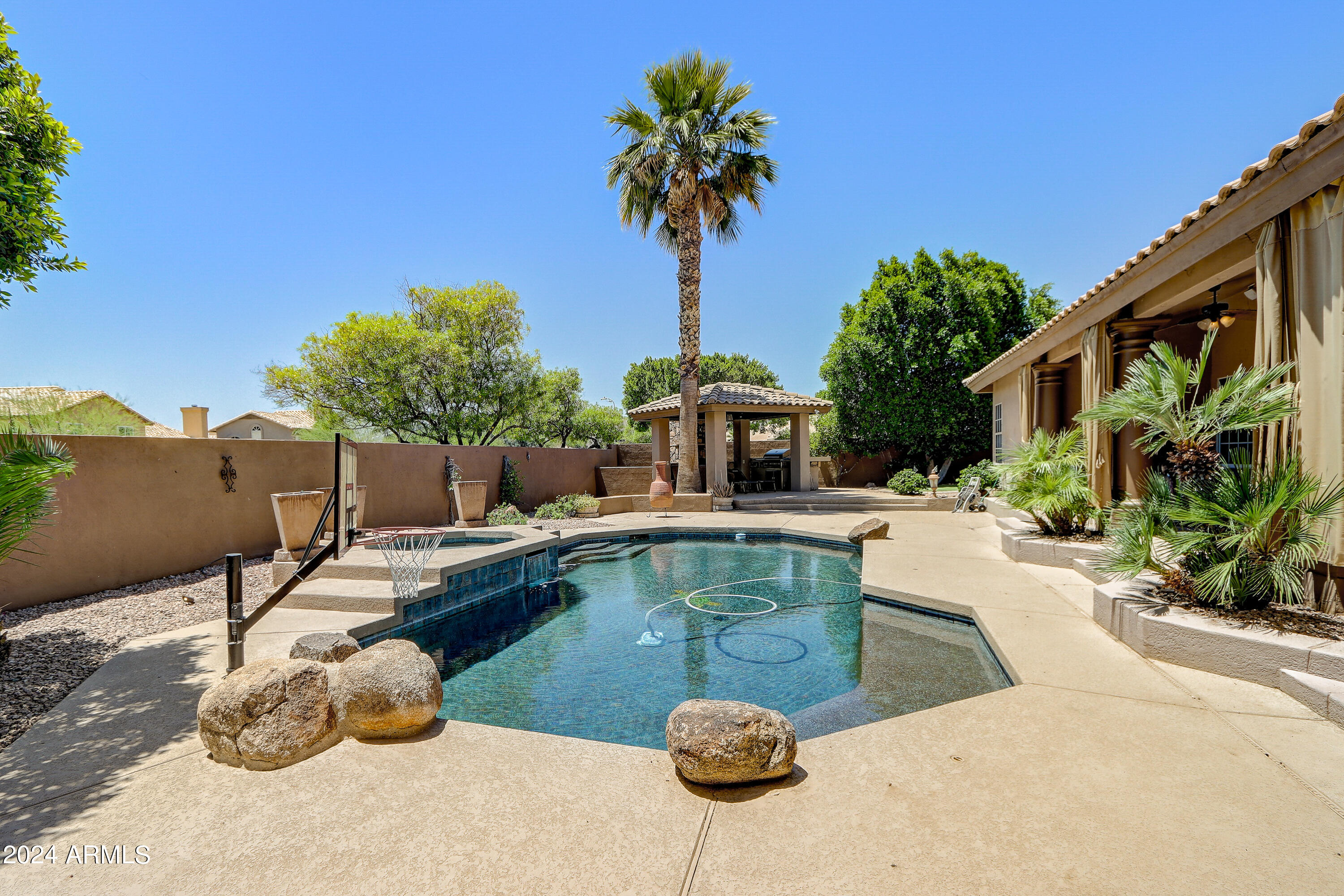 1455 E AMBERWOOD Drive