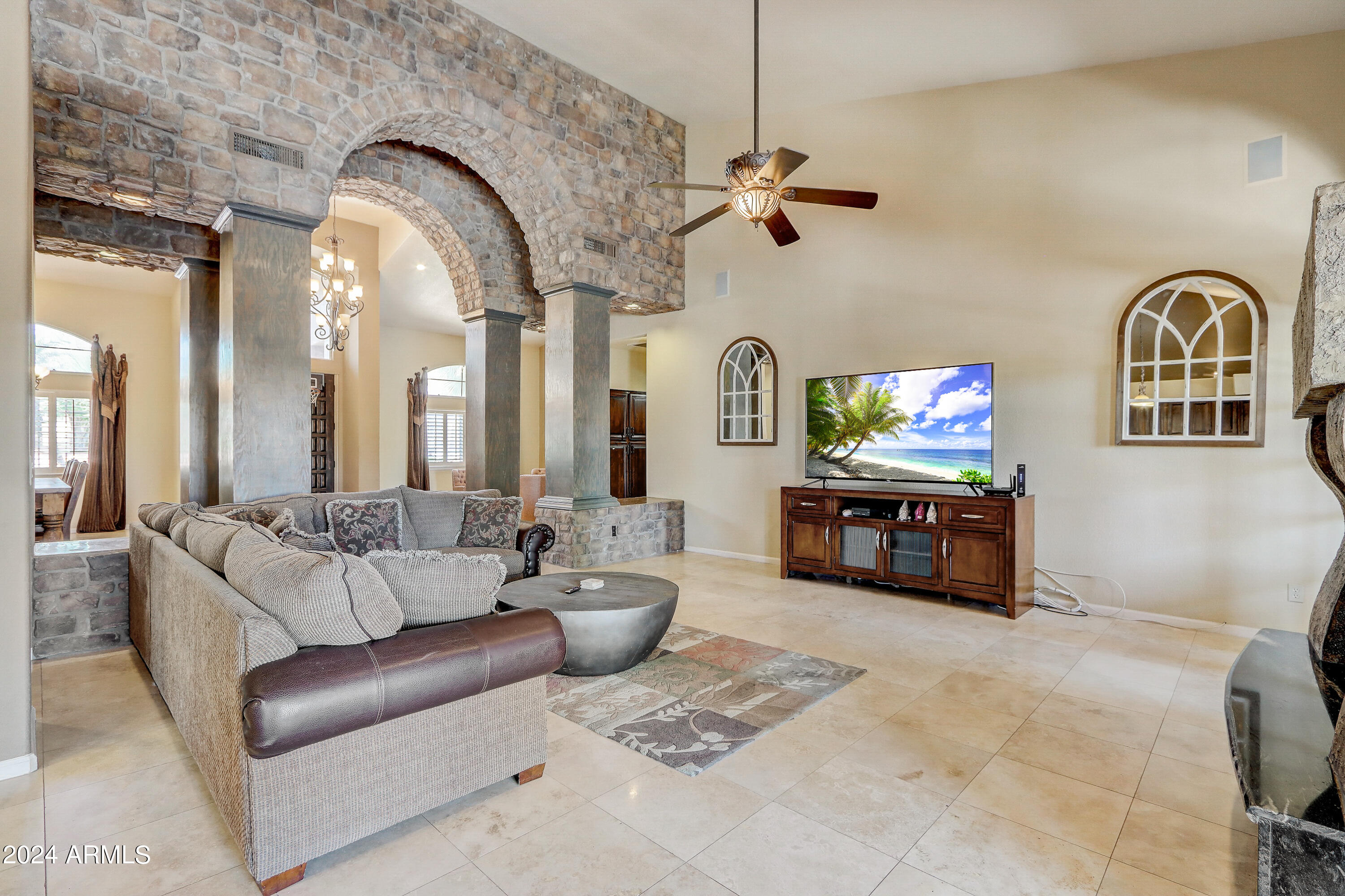 1455 E AMBERWOOD Drive
