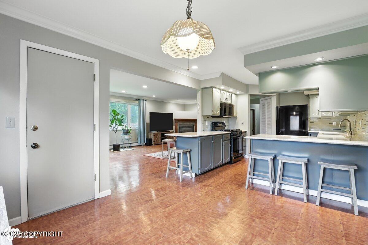 7837 Raymar Circle