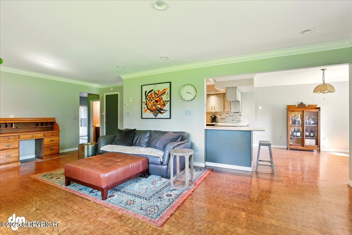 7837 Raymar Circle
