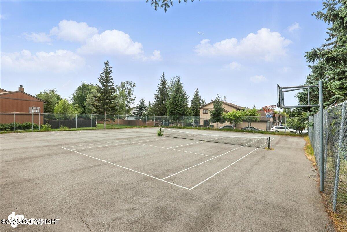 7837 Raymar Circle