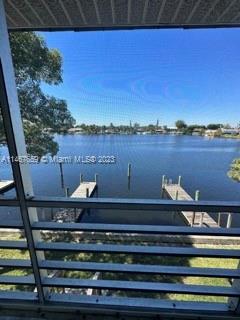 531 W Kalmia Dr # 4