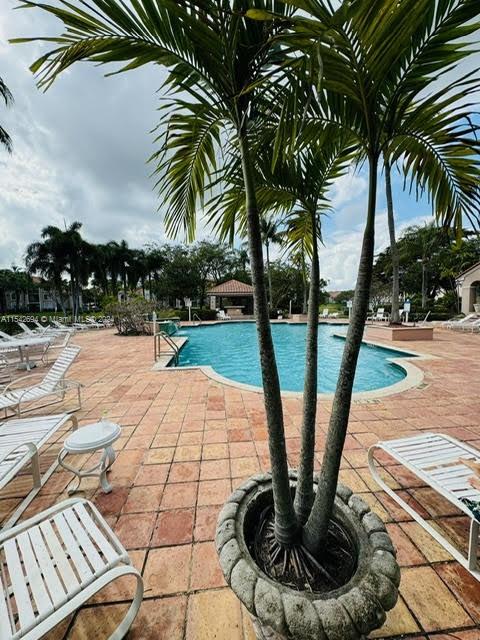 12112 Saint Andrews Pl # 306