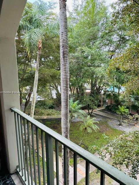 12112 Saint Andrews Pl # 306