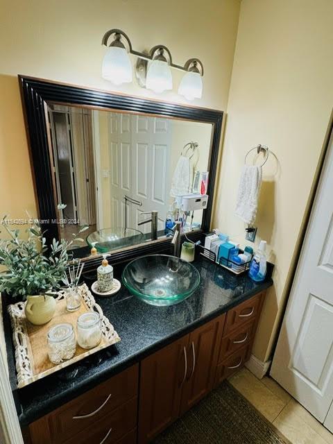 12112 Saint Andrews Pl # 306