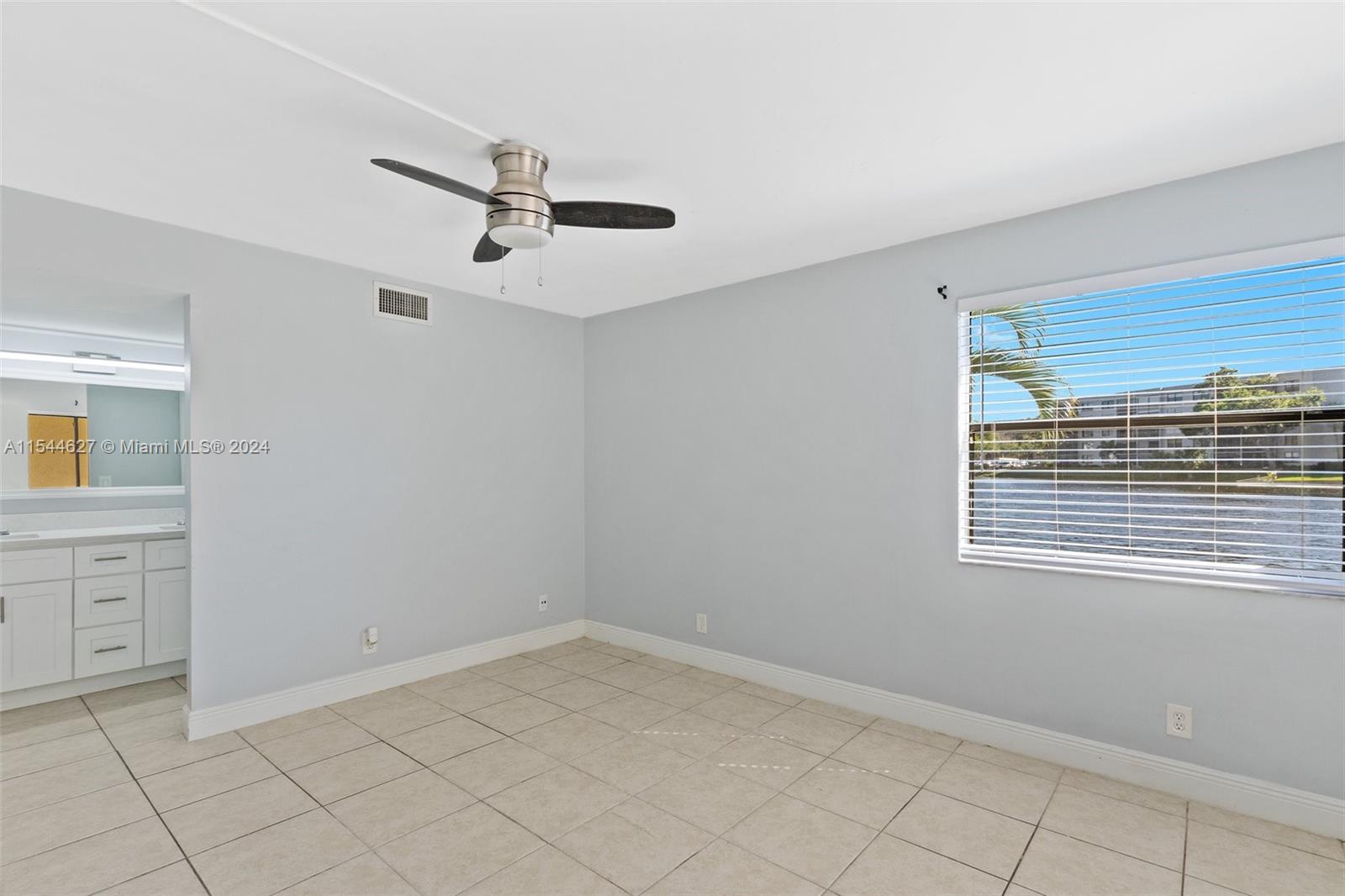 11446 NW 10th St # 11446