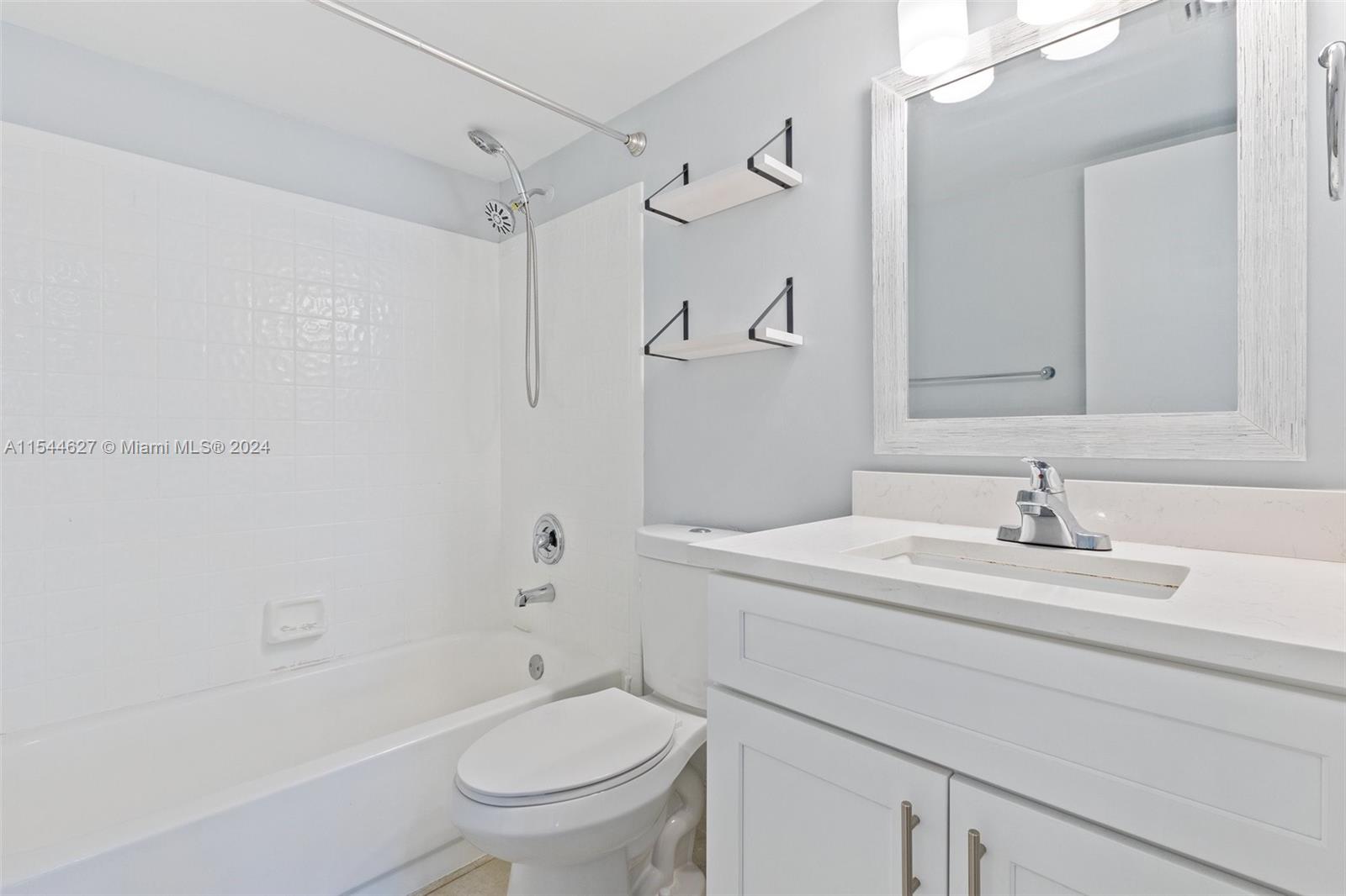 11446 NW 10th St # 11446