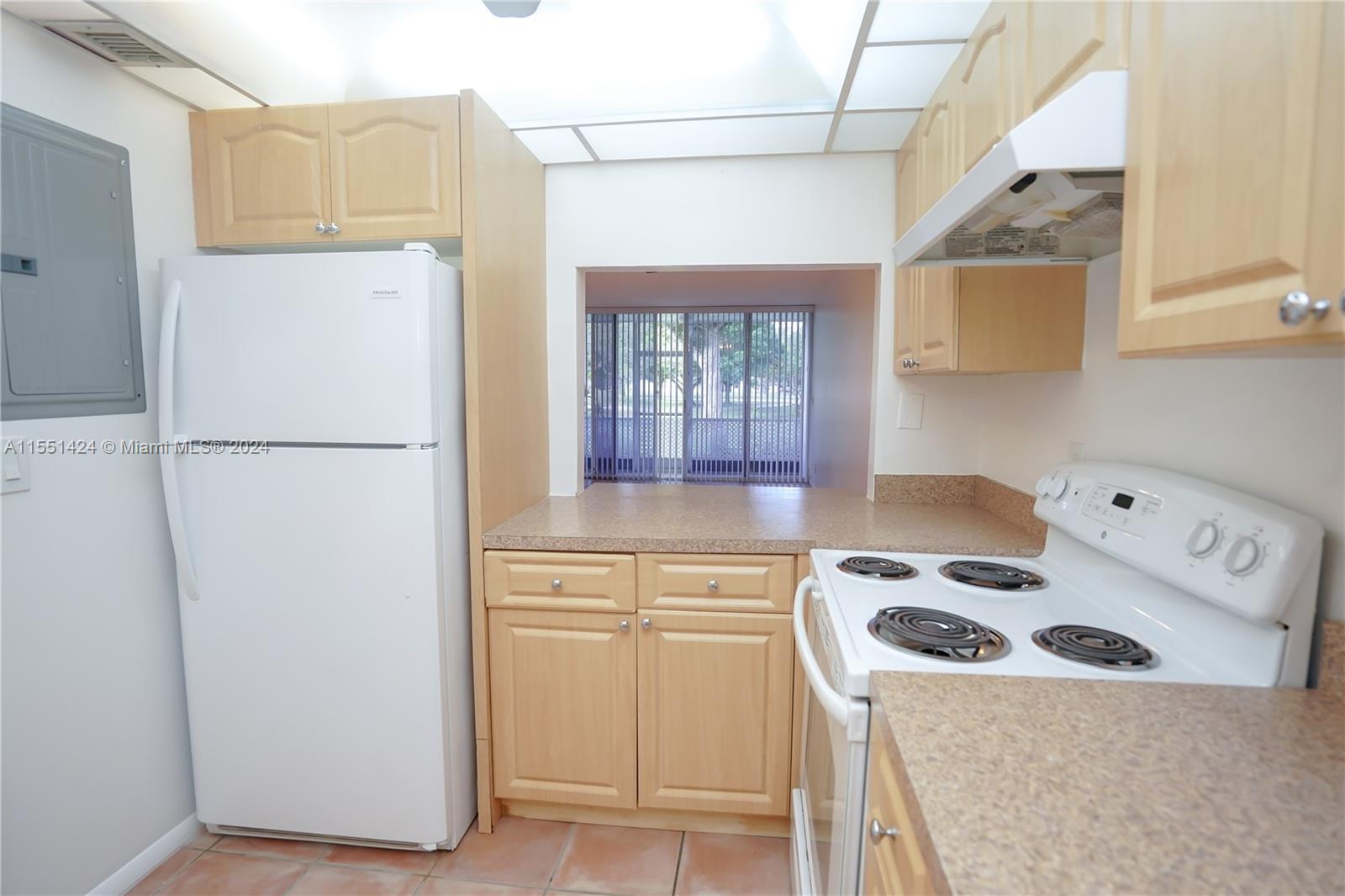 9481 Evergreen Pl # 103
