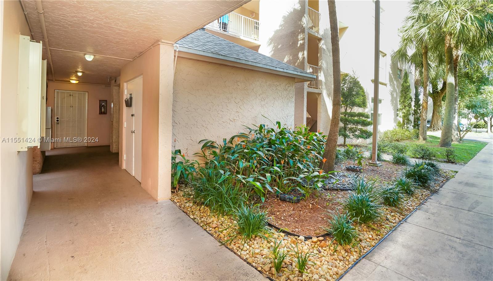 9481 Evergreen Pl # 103