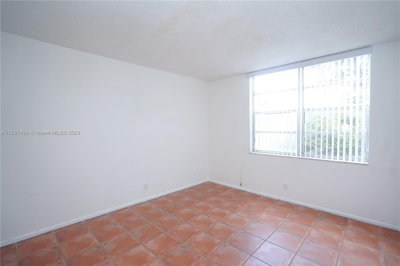 9481 Evergreen Pl # 103