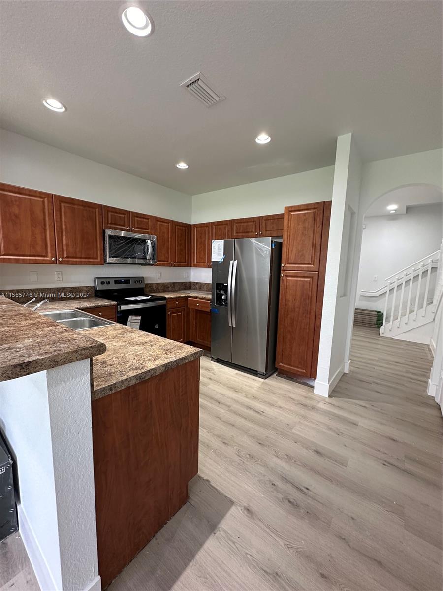 3006 NW 30th Way # 3006