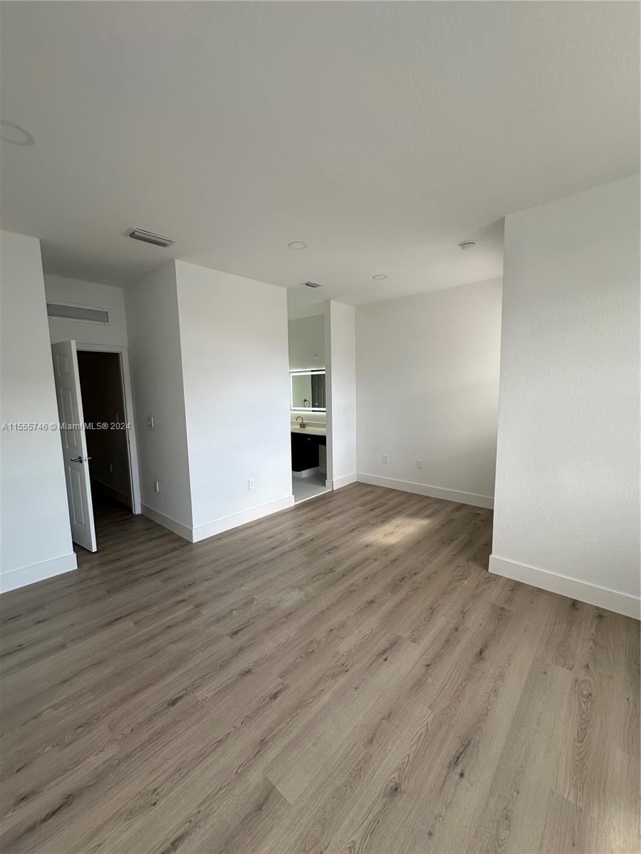 3006 NW 30th Way # 3006