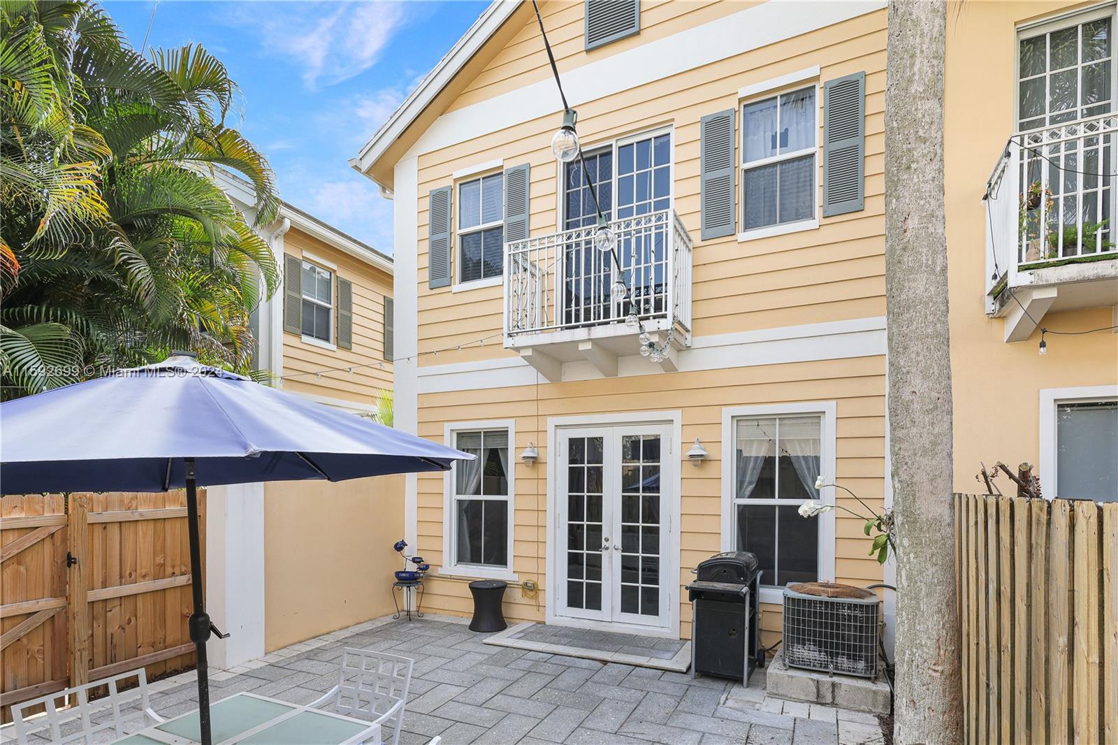 525 SW 18th Ave # 21