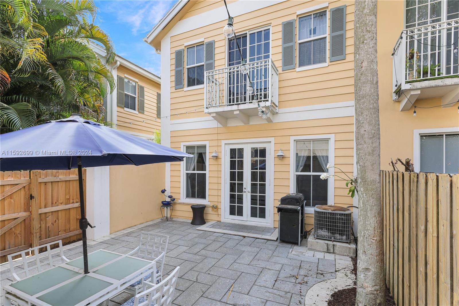 525 SW 18th Ave # 21