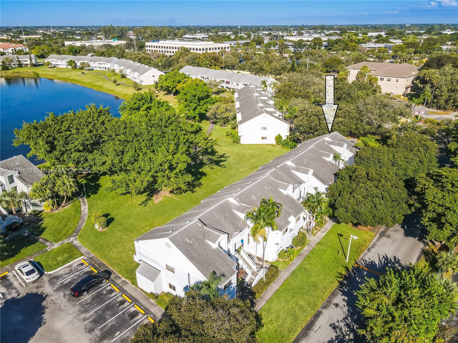 3461 NW 44th St # 106