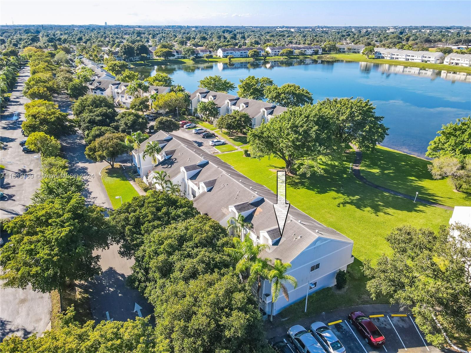 3461 NW 44th St # 106