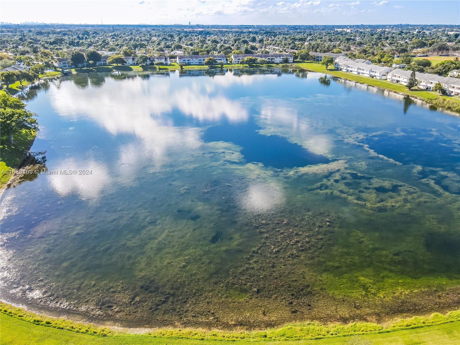 3461 NW 44th St # 106