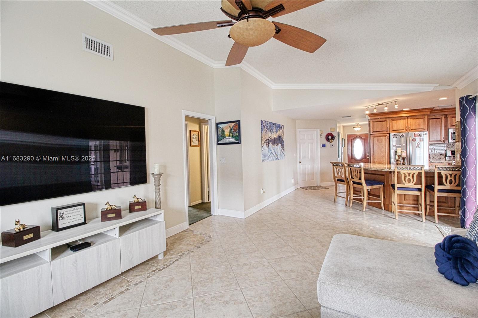 5221 King Arthur Ave